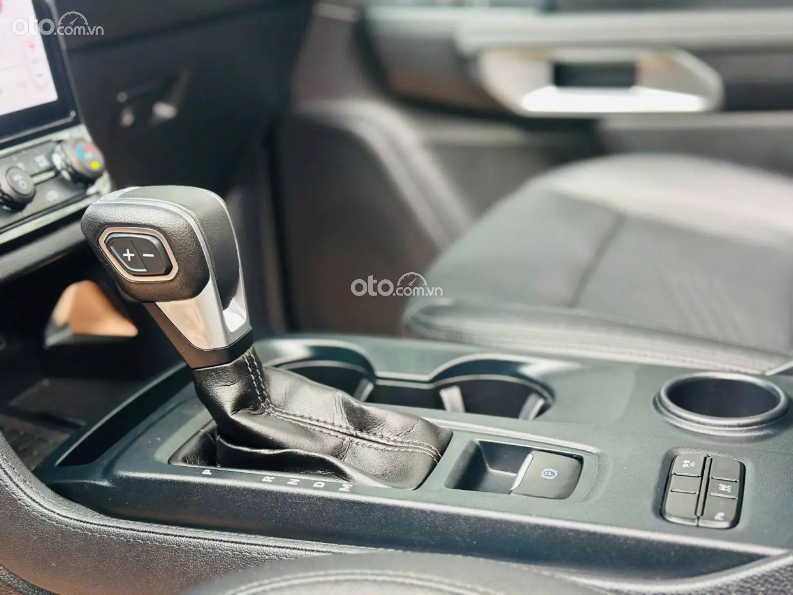 2023 Ford Everest Titanium 2.0 AT 4x2 - ảnh nhỏ 5