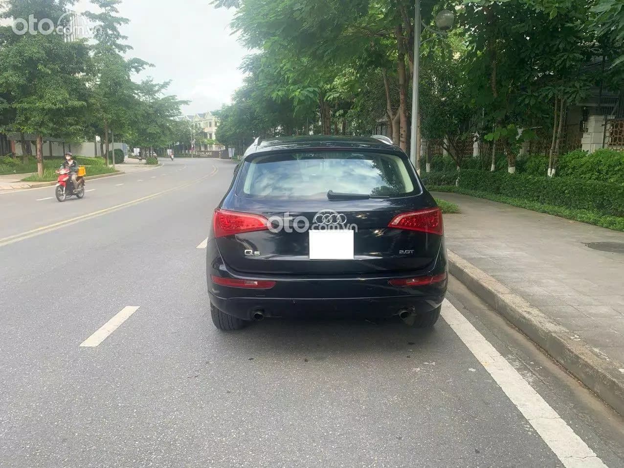 2010 Audi Q5 2.0T - Image 1