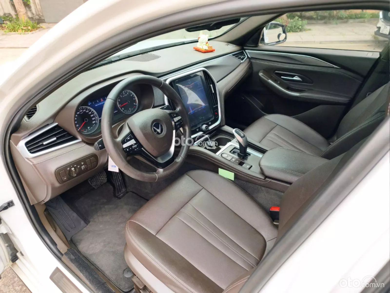 2021 VinFast LUX A2 LUX A2.0 Tiêu chuẩn