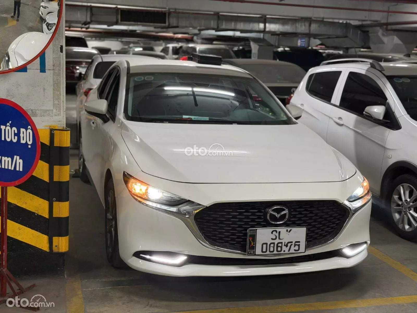 2022 Mazda 3 Sedan 1.5L Deluxe