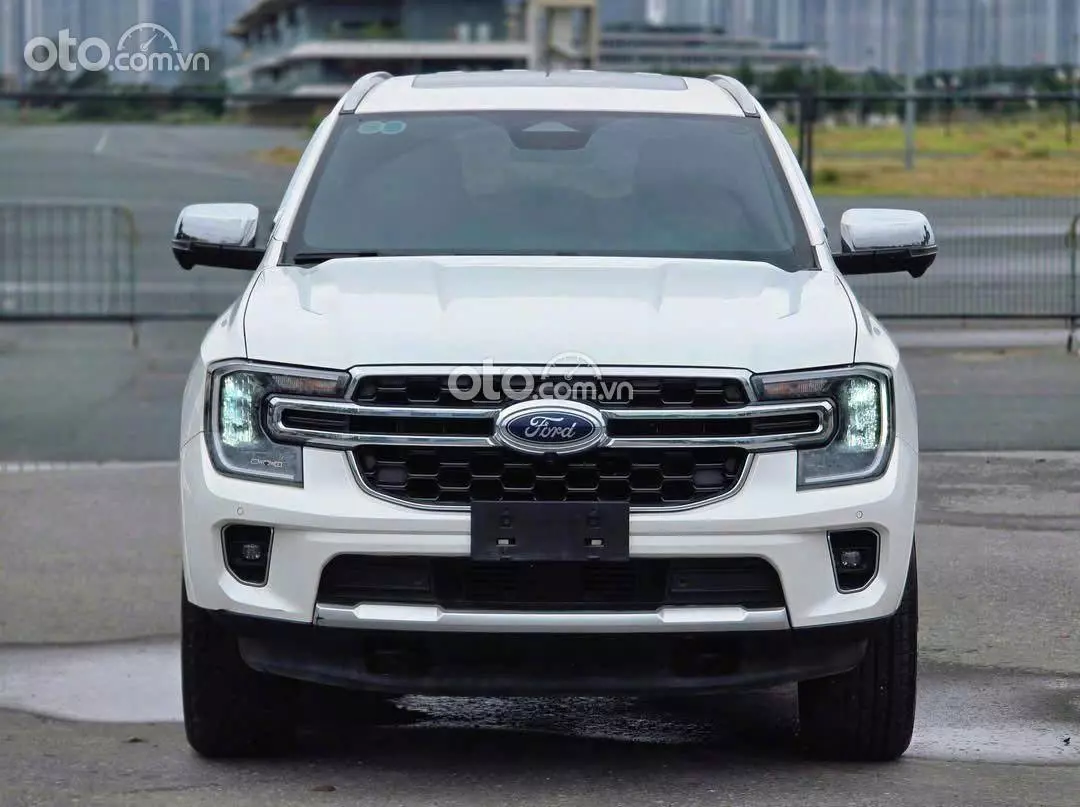 2023 Ford Everest Titanium 2.0 AT 4x2 - ảnh nhỏ 2