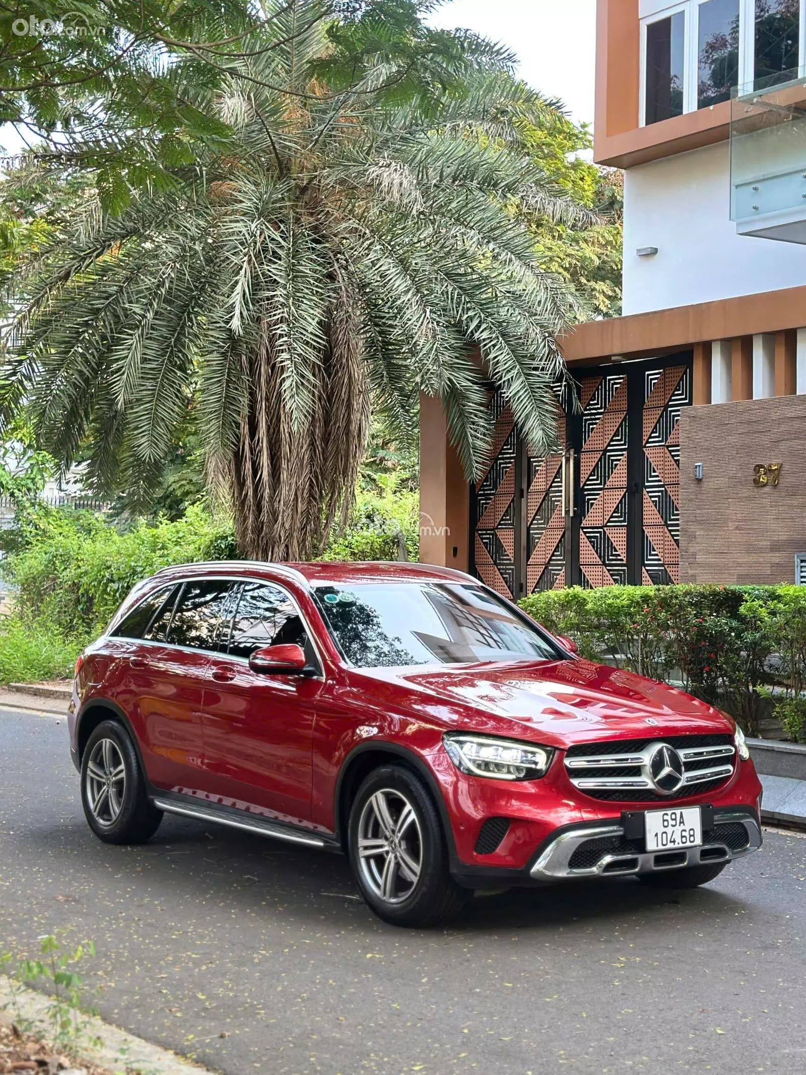 2021 Mercedes-Benz GLC 200