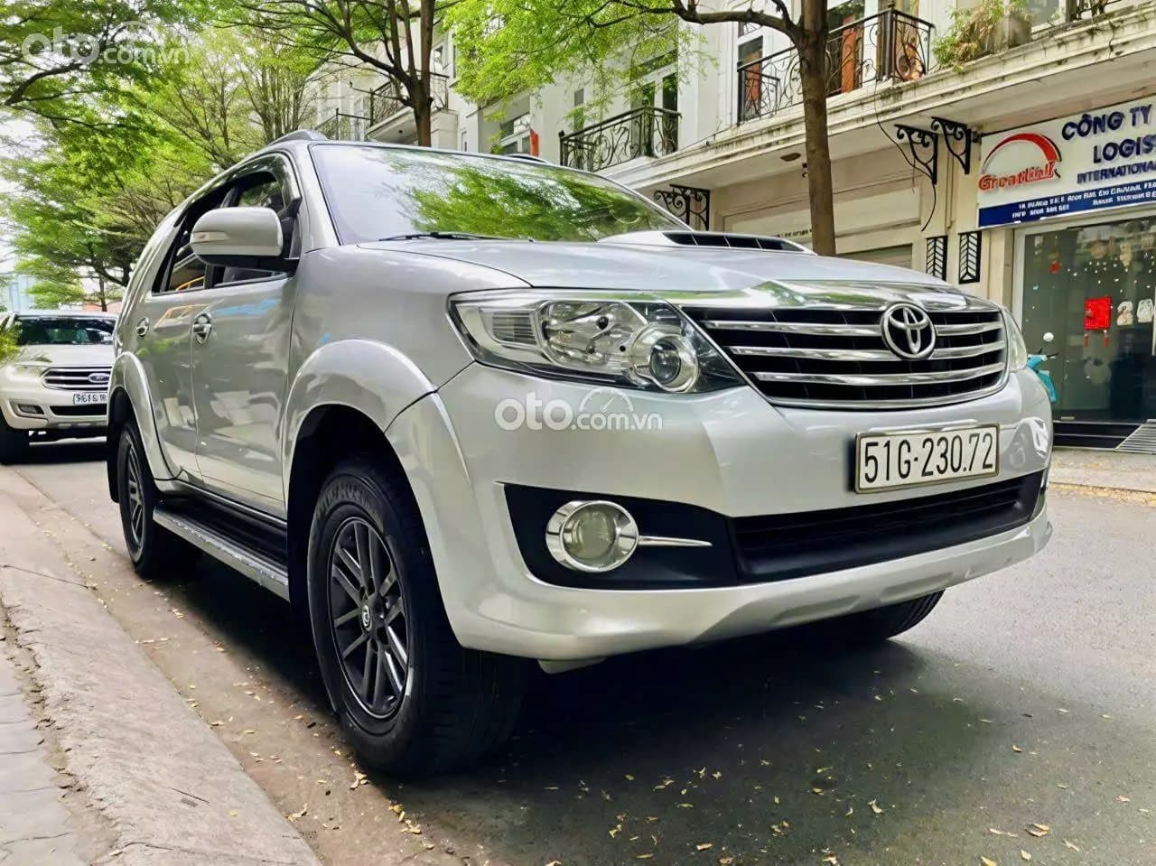 2016 Toyota Fortuner 2.5G 4x2 MT