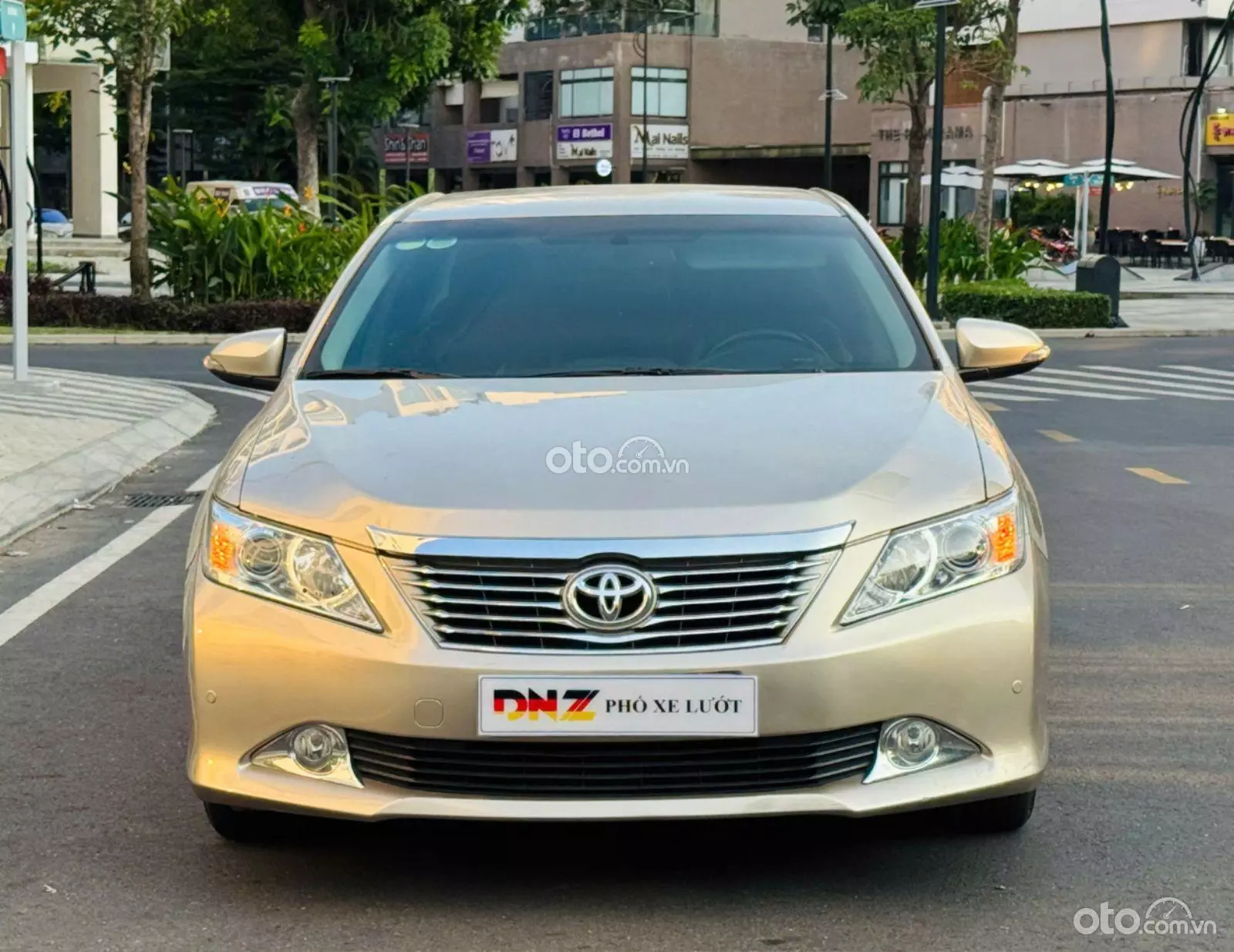 2014 Toyota Camry 2.5Q