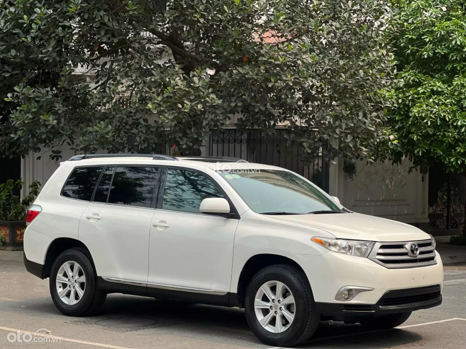 2010 Toyota Highlander SE 2.7