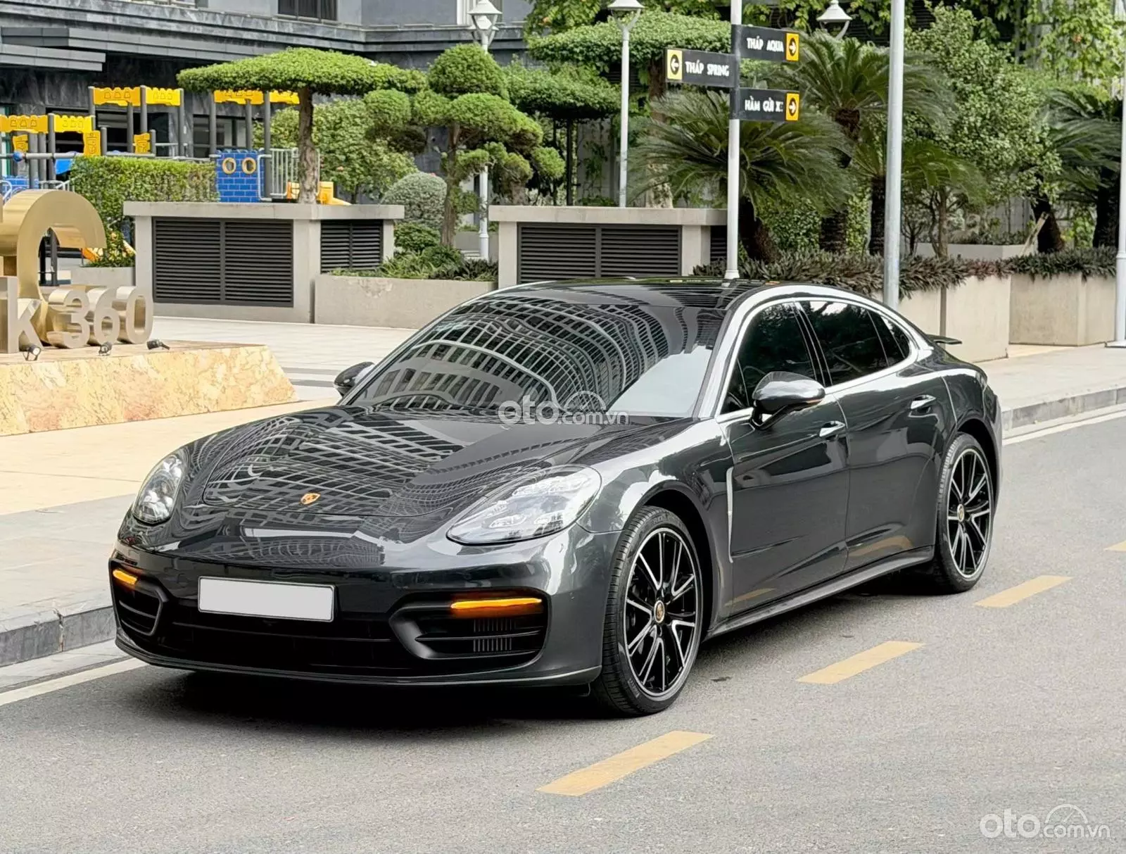 2021 Porsche Panamera 4 Executive