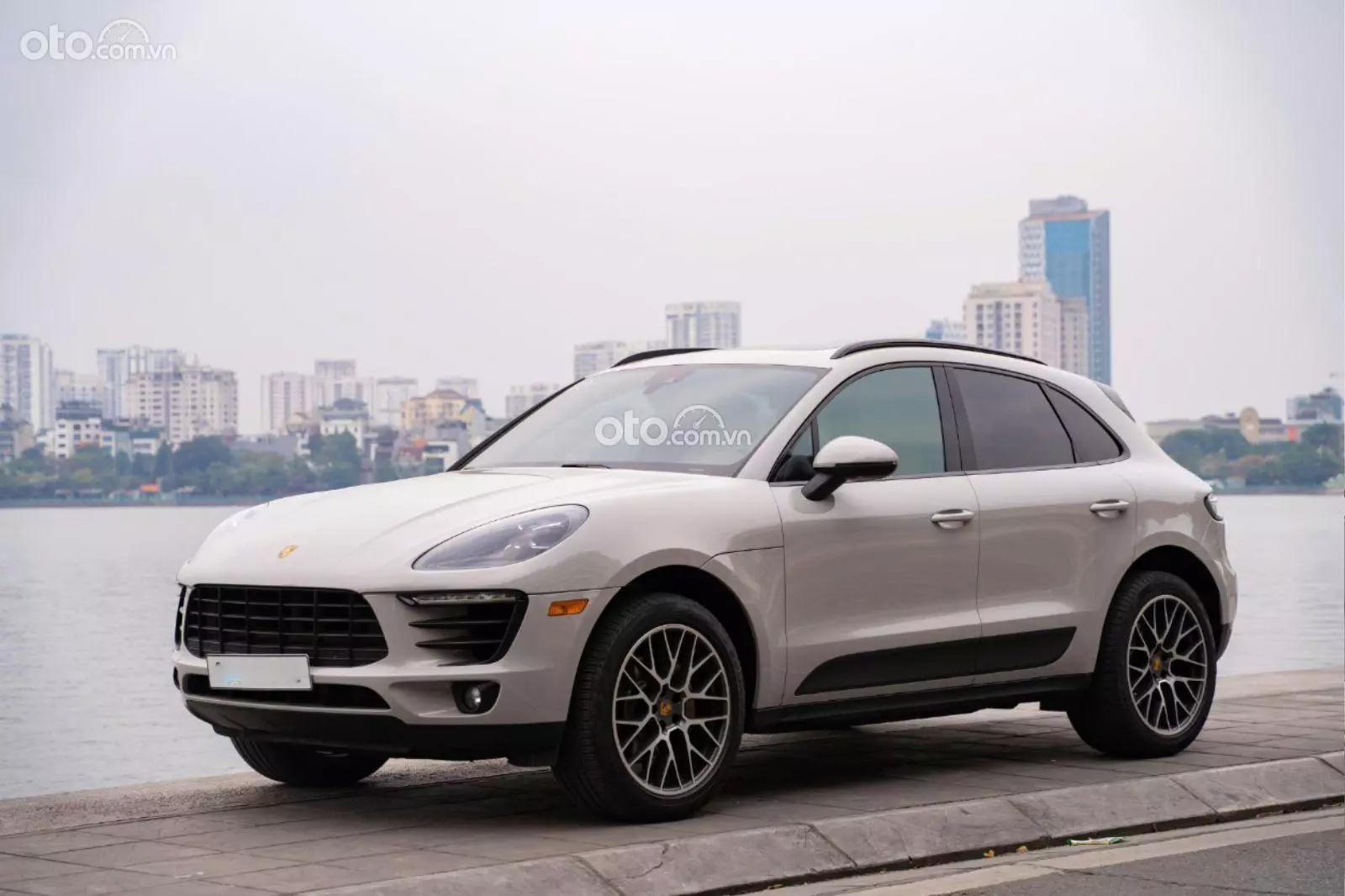 2017 Porsche Macan S