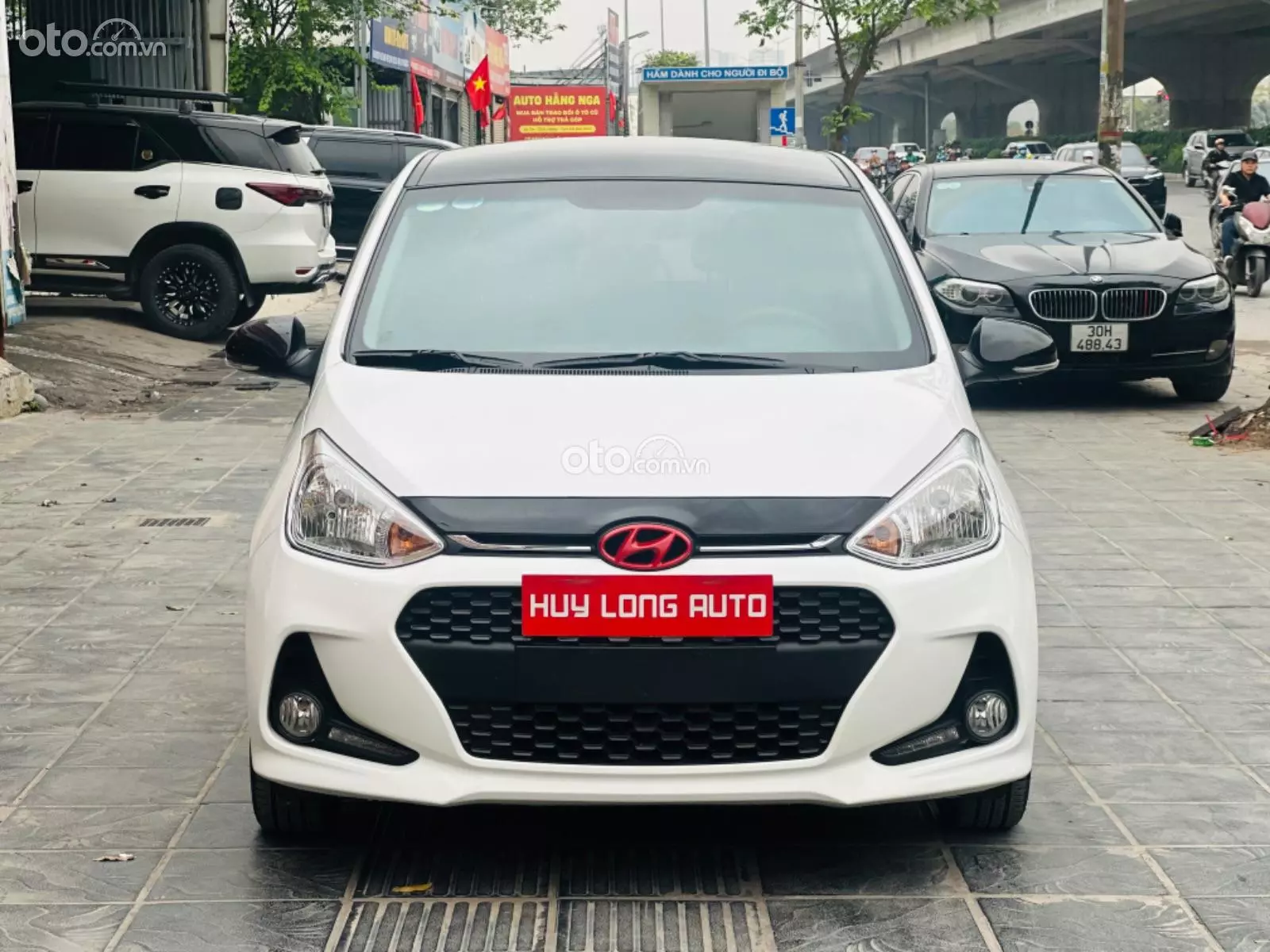 2020 Hyundai Grand i10 Hatchback 1.2 AT