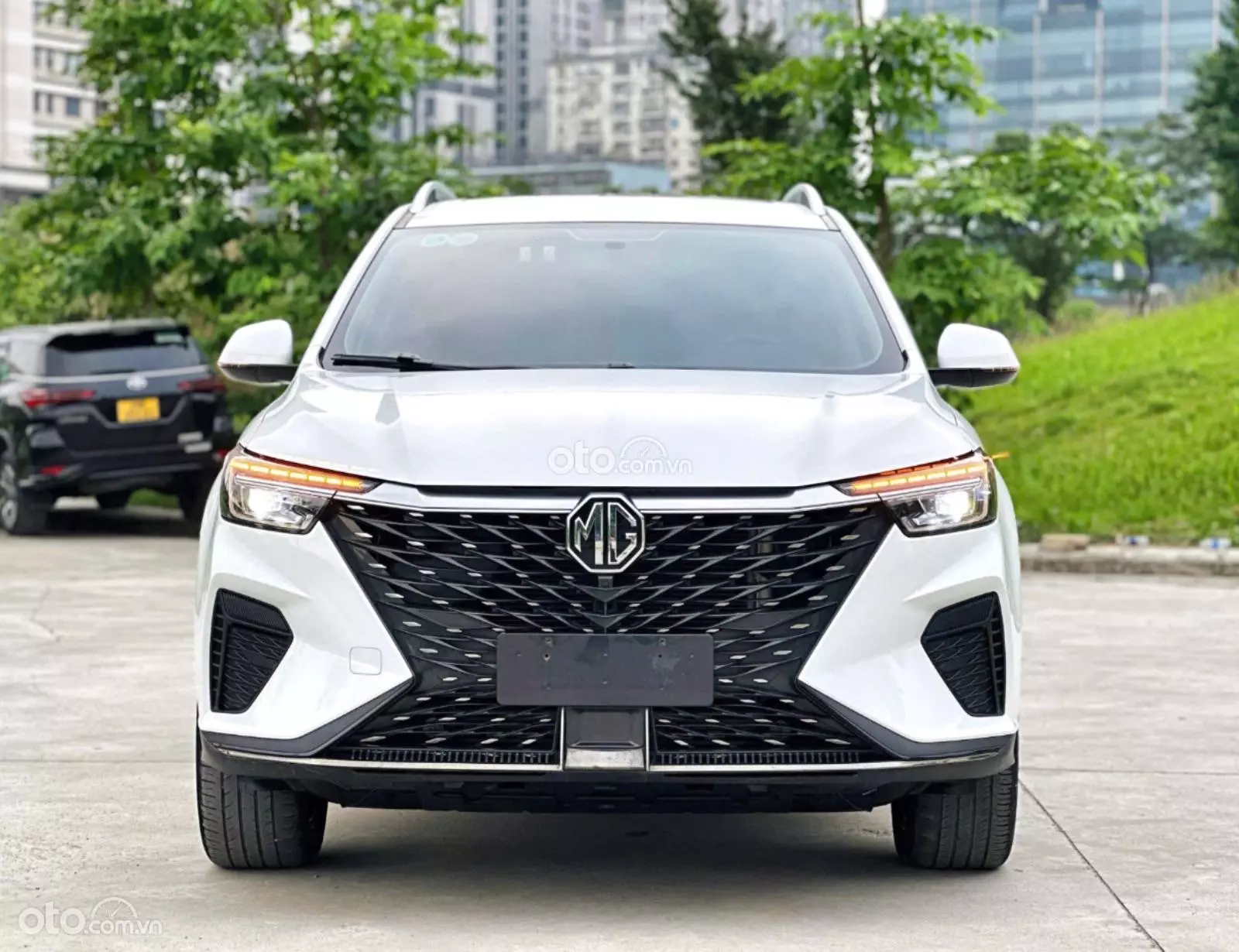 2023 MG RX5 1.5 STD