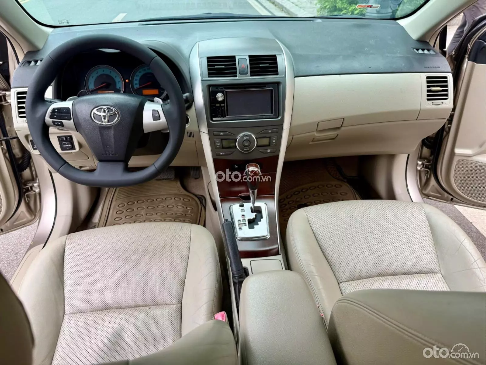 2013 Toyota Corolla Altis 2.0V - ảnh nhỏ 4