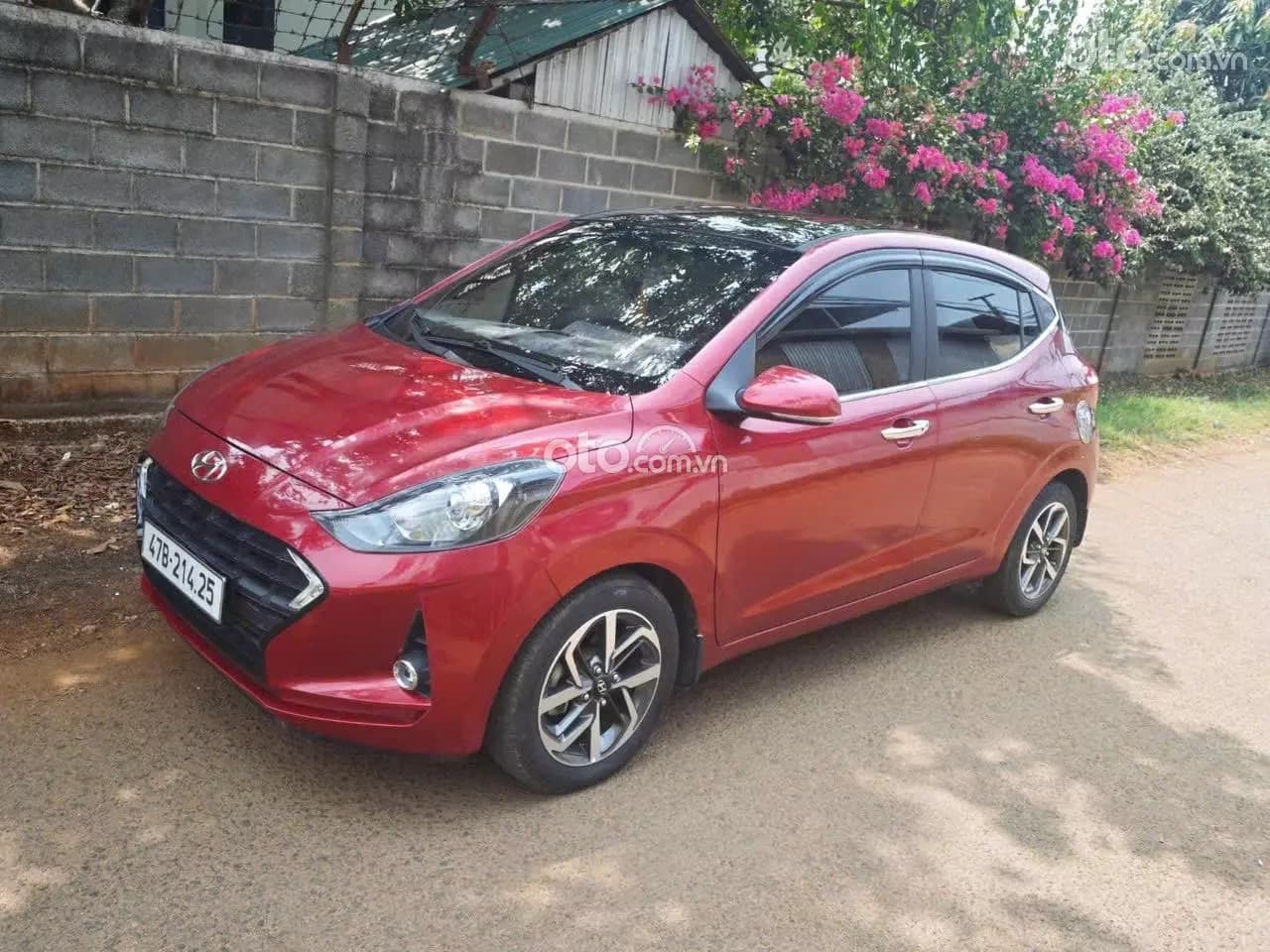 2022 Hyundai Grand i10 Hatchback 1.2 AT