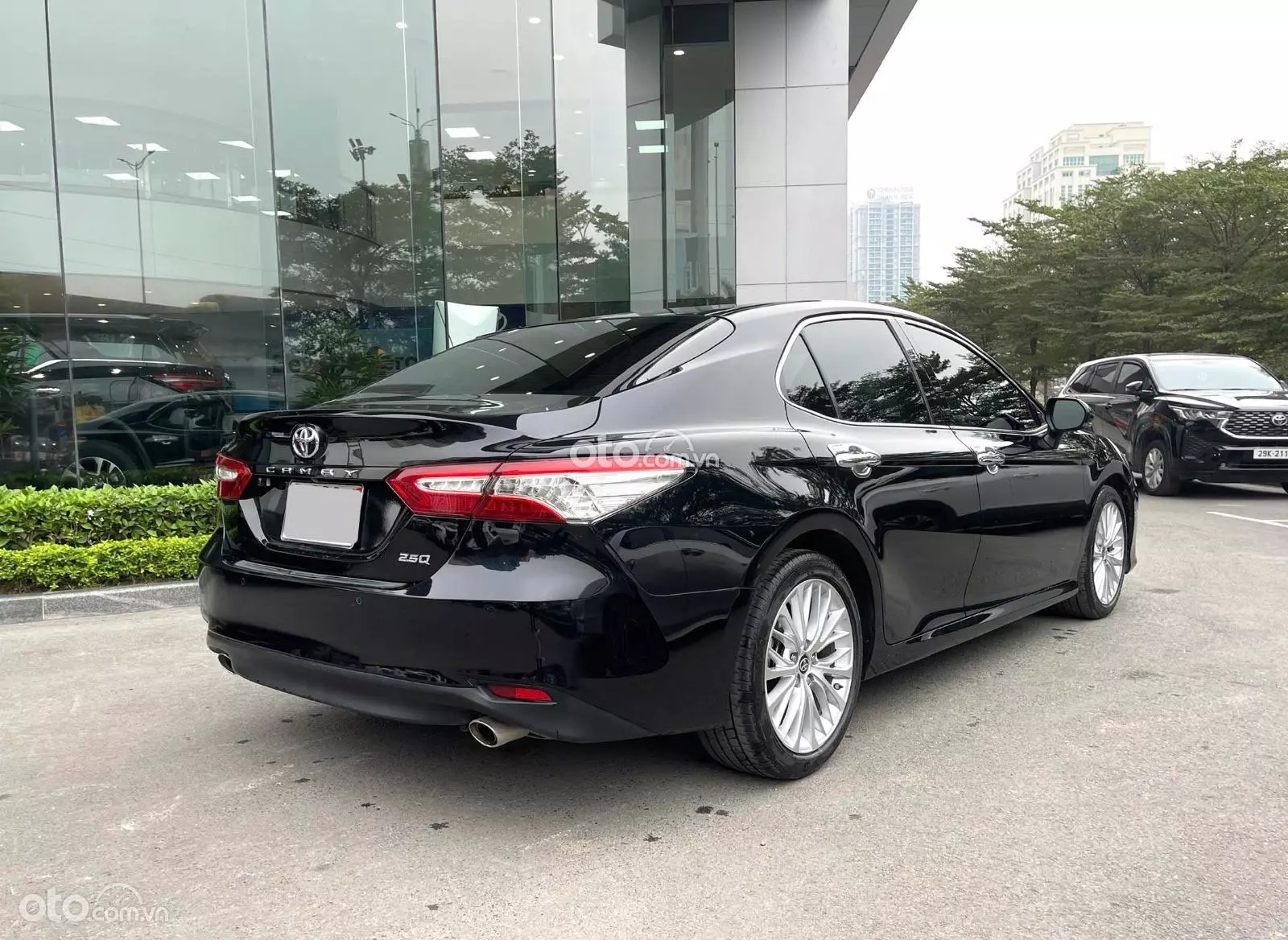 2020 Toyota Camry 2.5Q - ảnh nhỏ 2