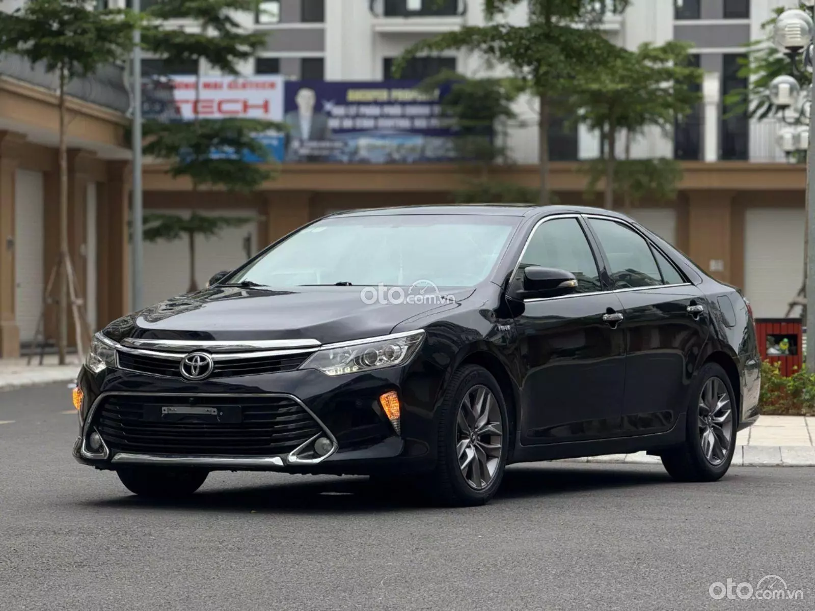 2017 Toyota Camry 2.0E