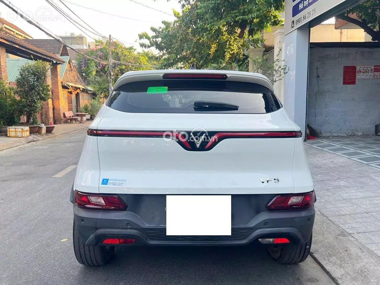 Thumbnail 5