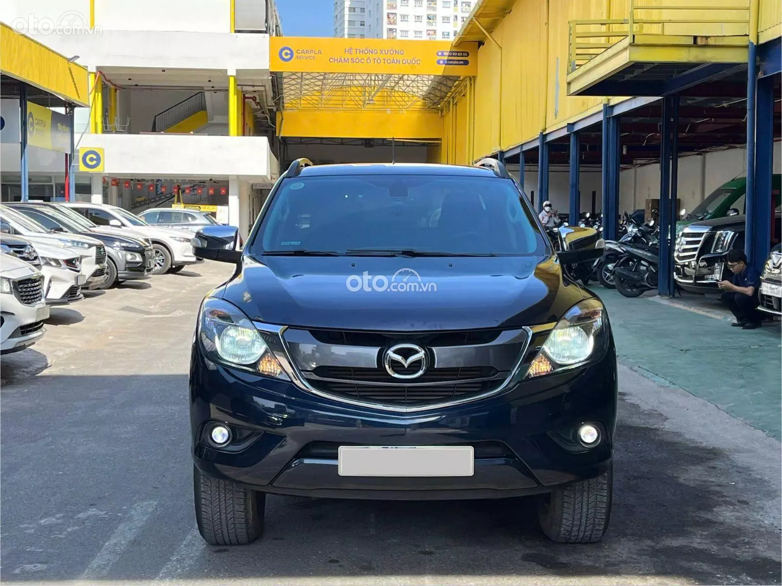 2018 Mazda BT-50 Deluxe 4x2 2.2 AT - Image 1