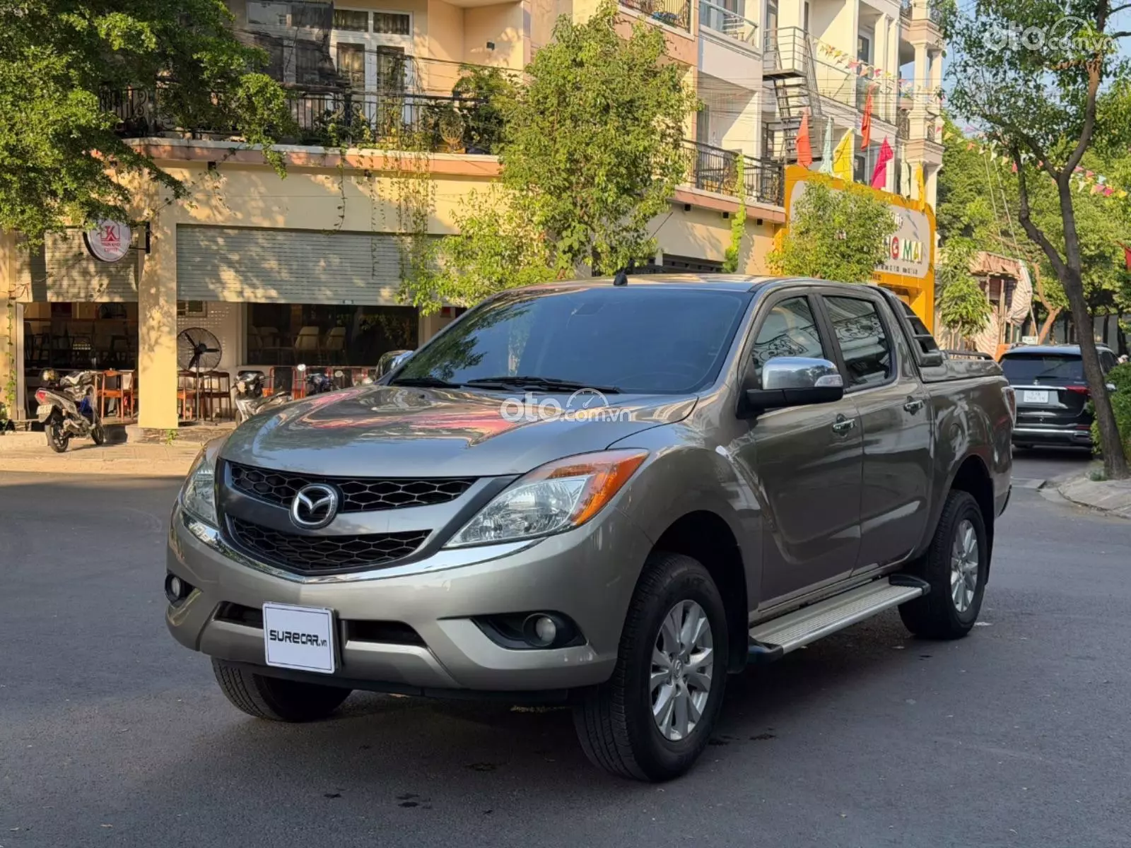 2015 Mazda BT-50 Deluxe 4x2 2.2 AT - Image 1