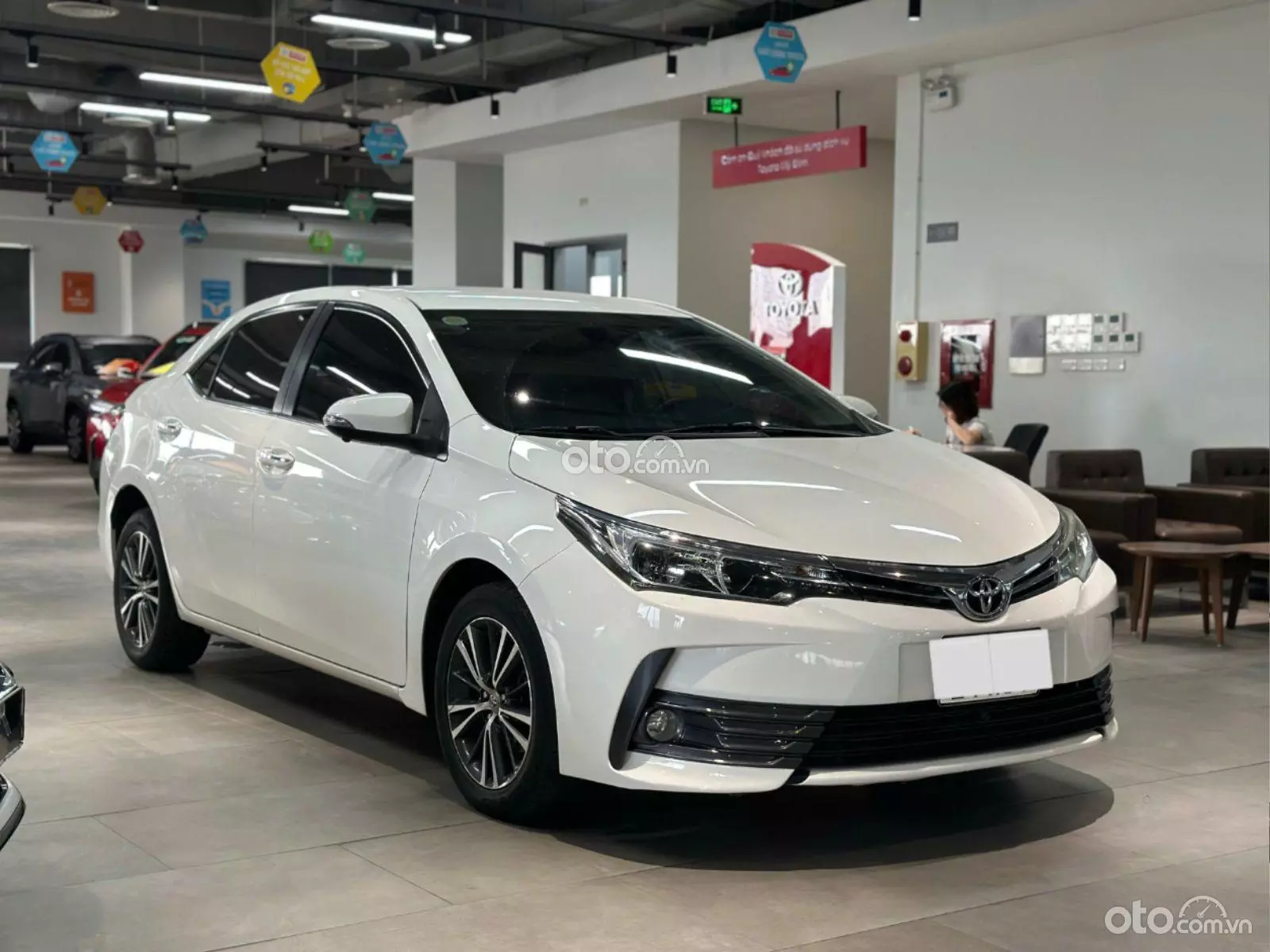 2018 Toyota Corolla Altis 1.8 G - ảnh nhỏ 2