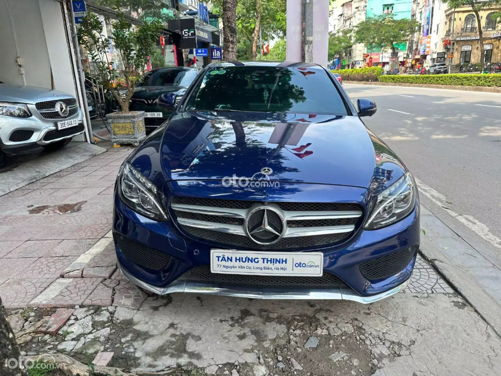 2018 Mercedes-Benz GLC 300 - Image 1