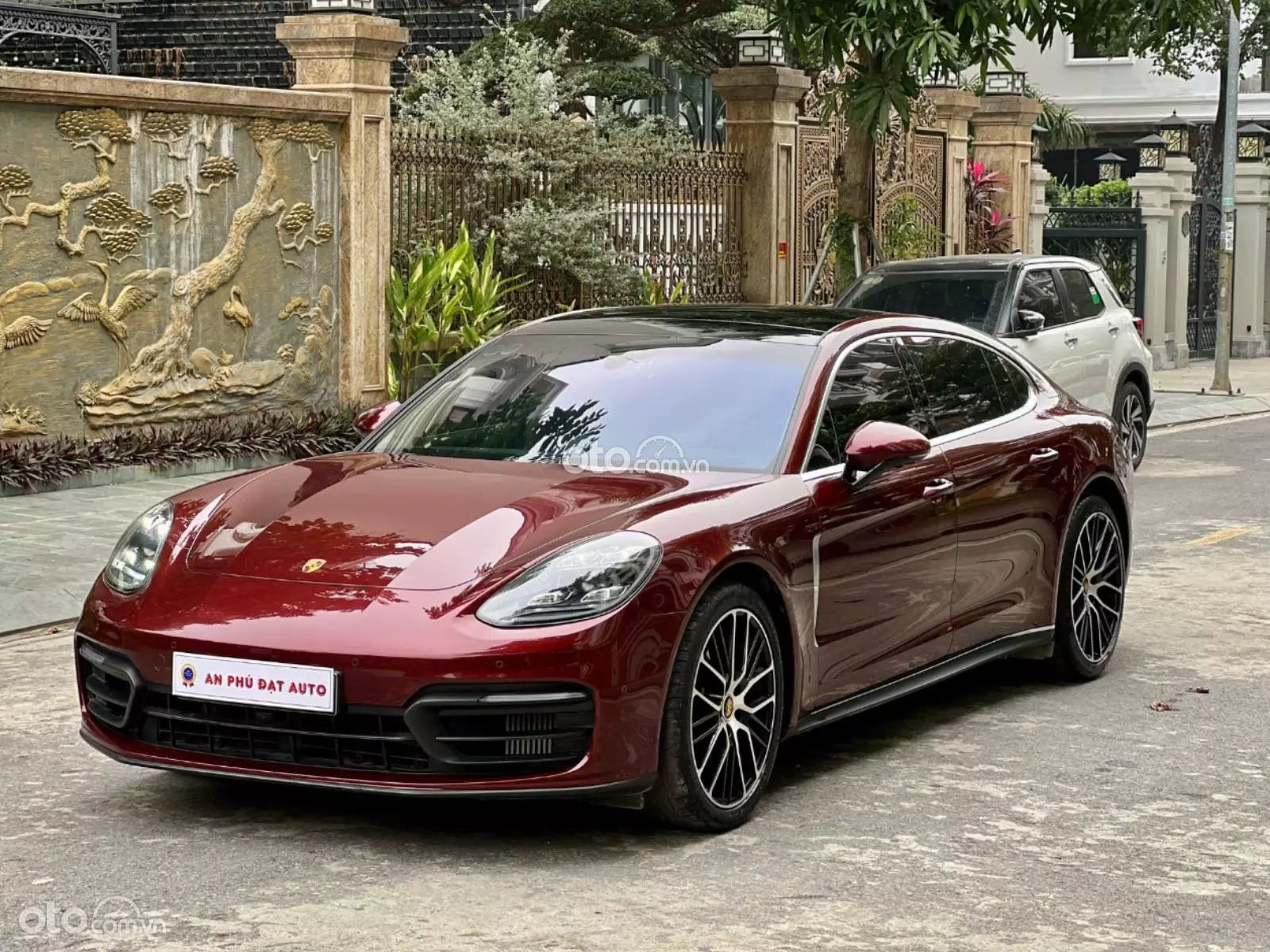 2021 Porsche Panamera 4 Executive