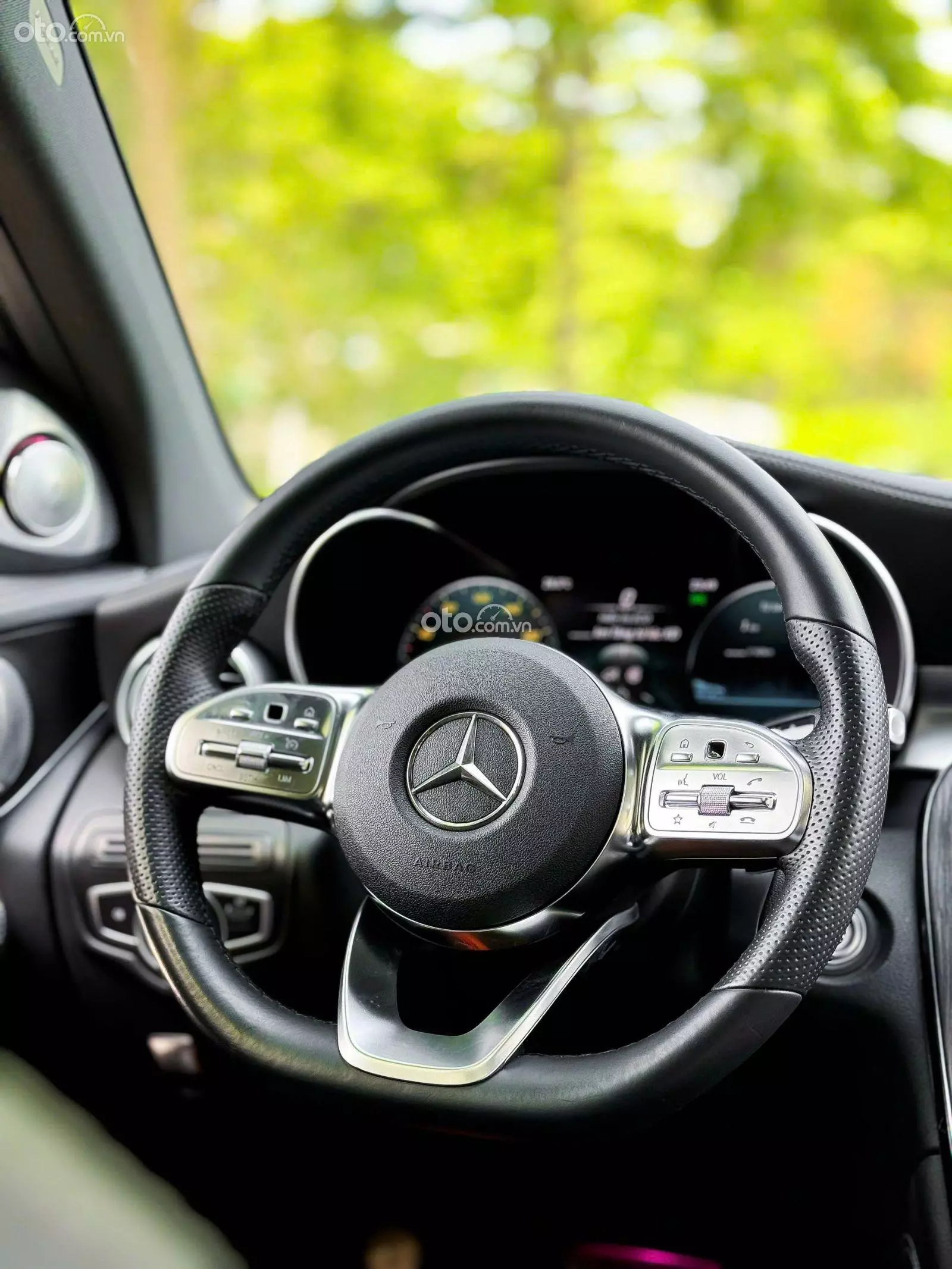 2019 Mercedes-Benz GLC 300 4Matic - ảnh nhỏ 6