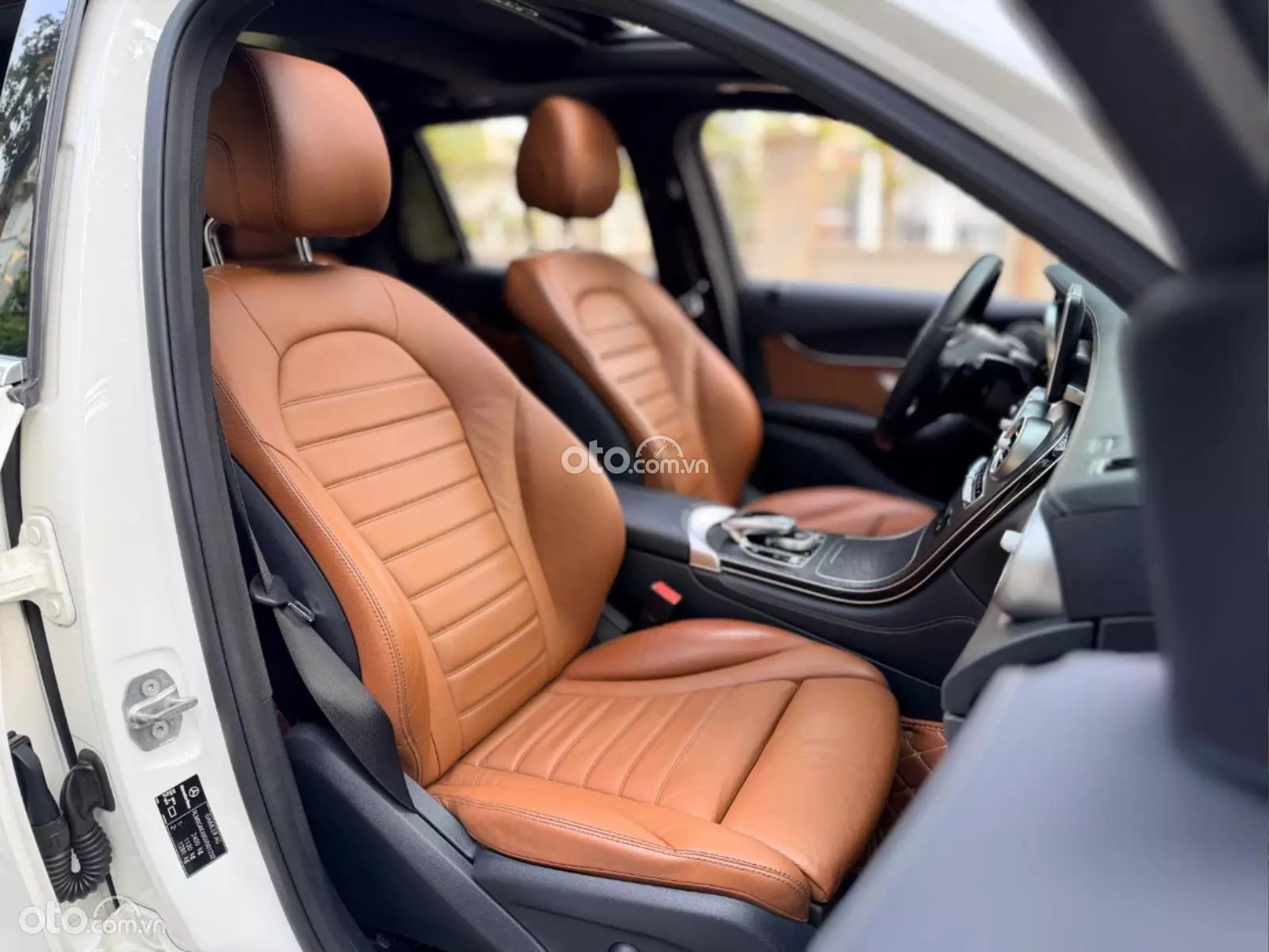 2016 Mercedes-Benz GLC 300 4Matic - ảnh nhỏ 8