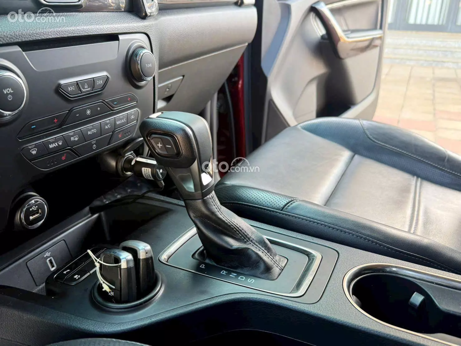 2020 Ford Everest Titanium 2.0 AT 4x2 - ảnh nhỏ 6
