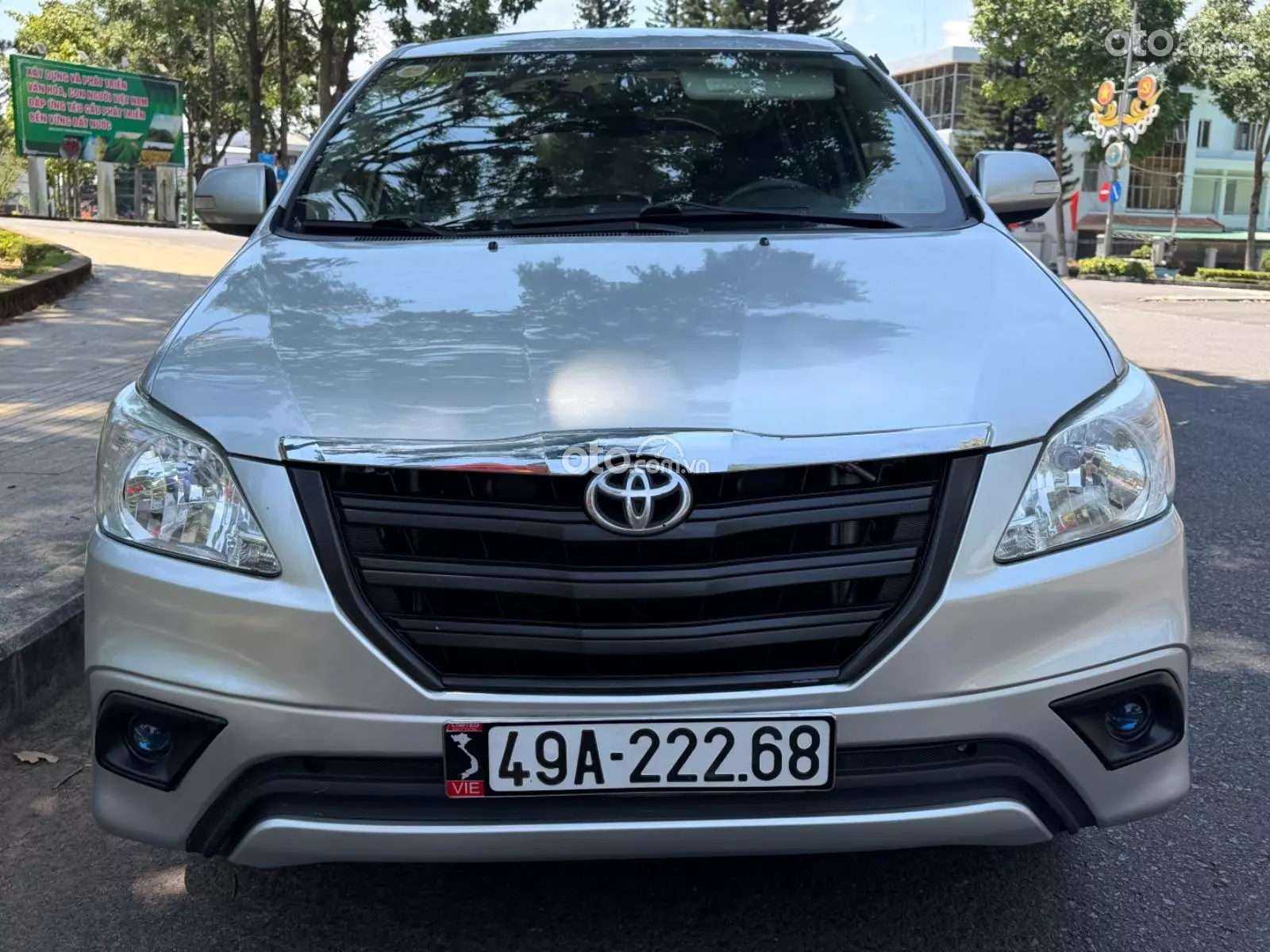 2015 Toyota Innova 2.0E
