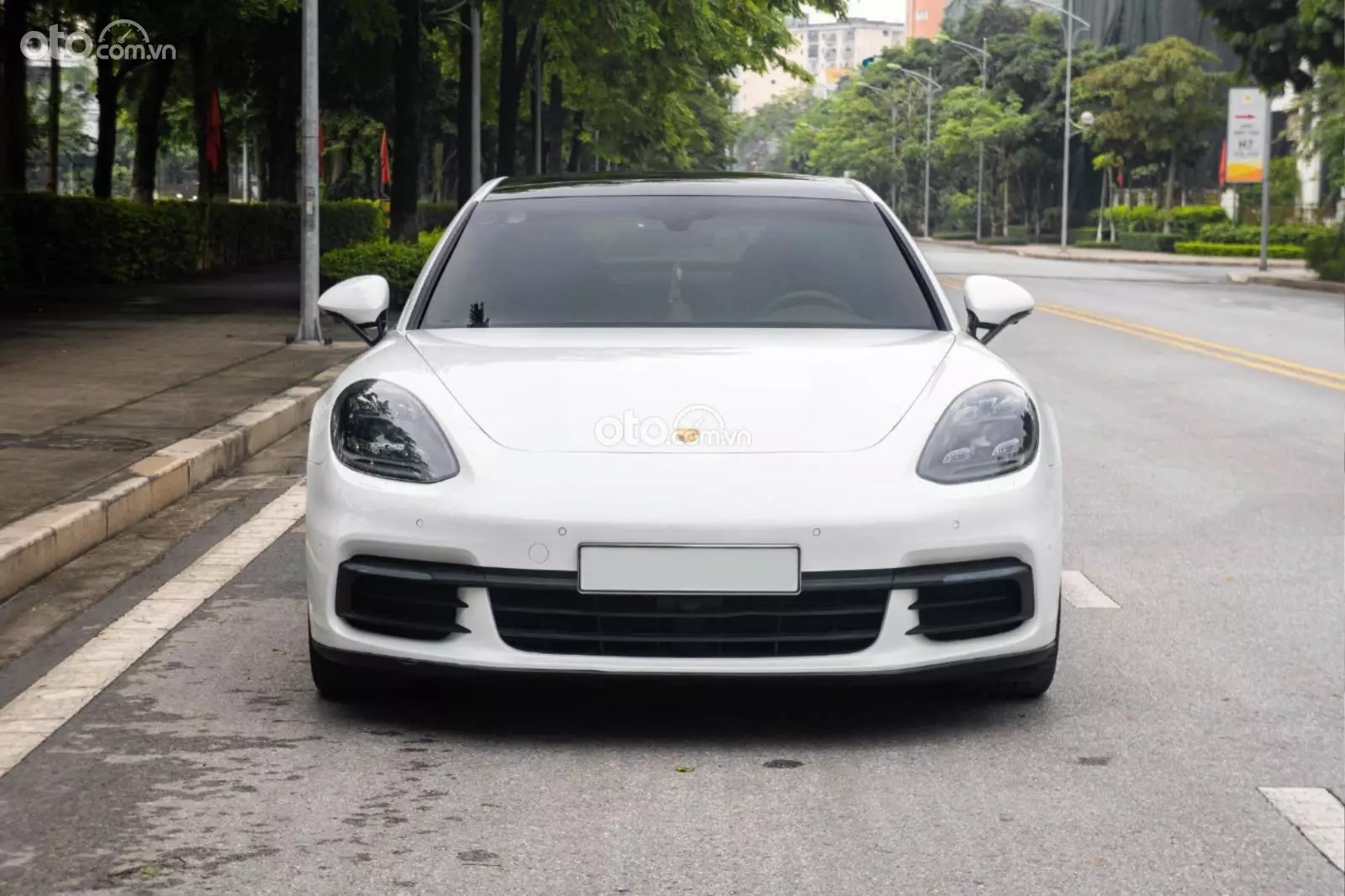 2018 Porsche Panamera