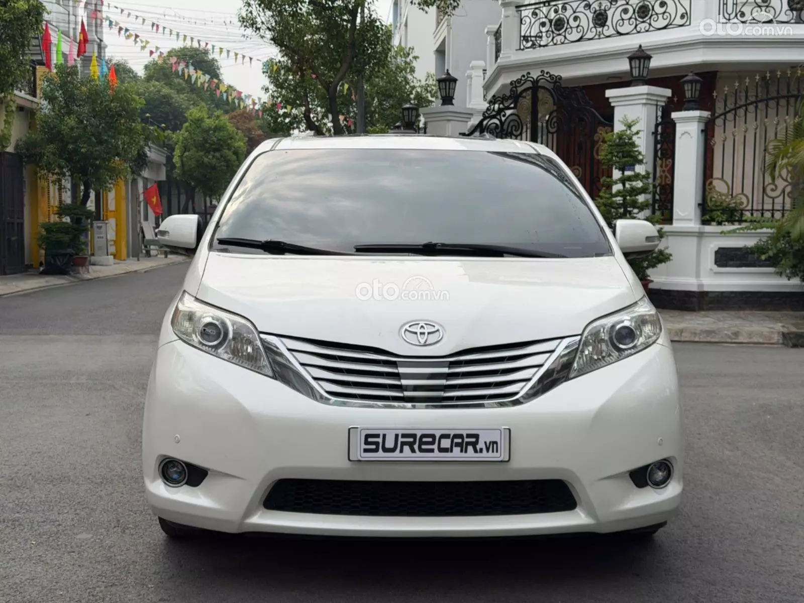 2012 Toyota Sienna Limited 3.5 AT AWD