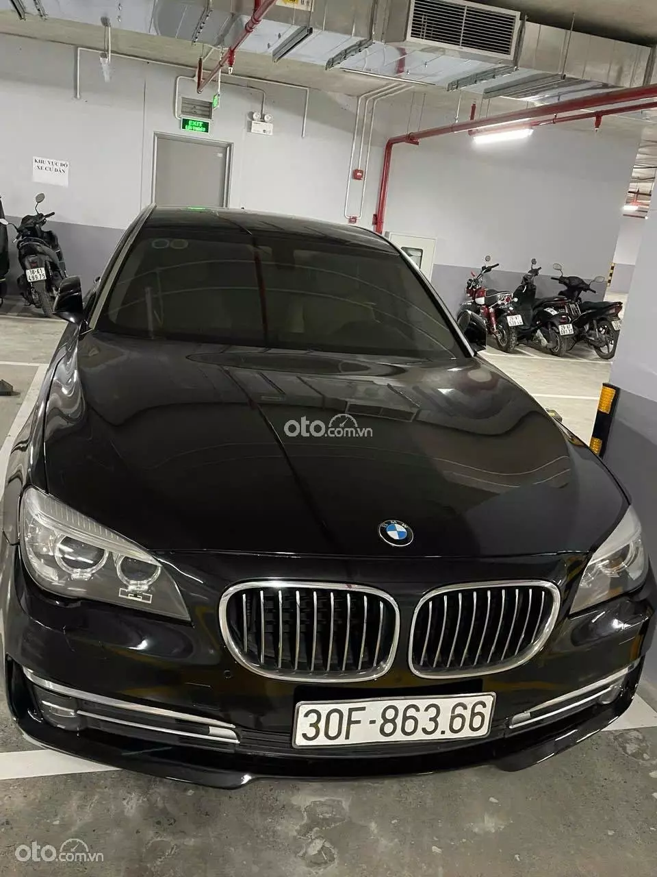 2014 BMW 730Li Pure Excellence