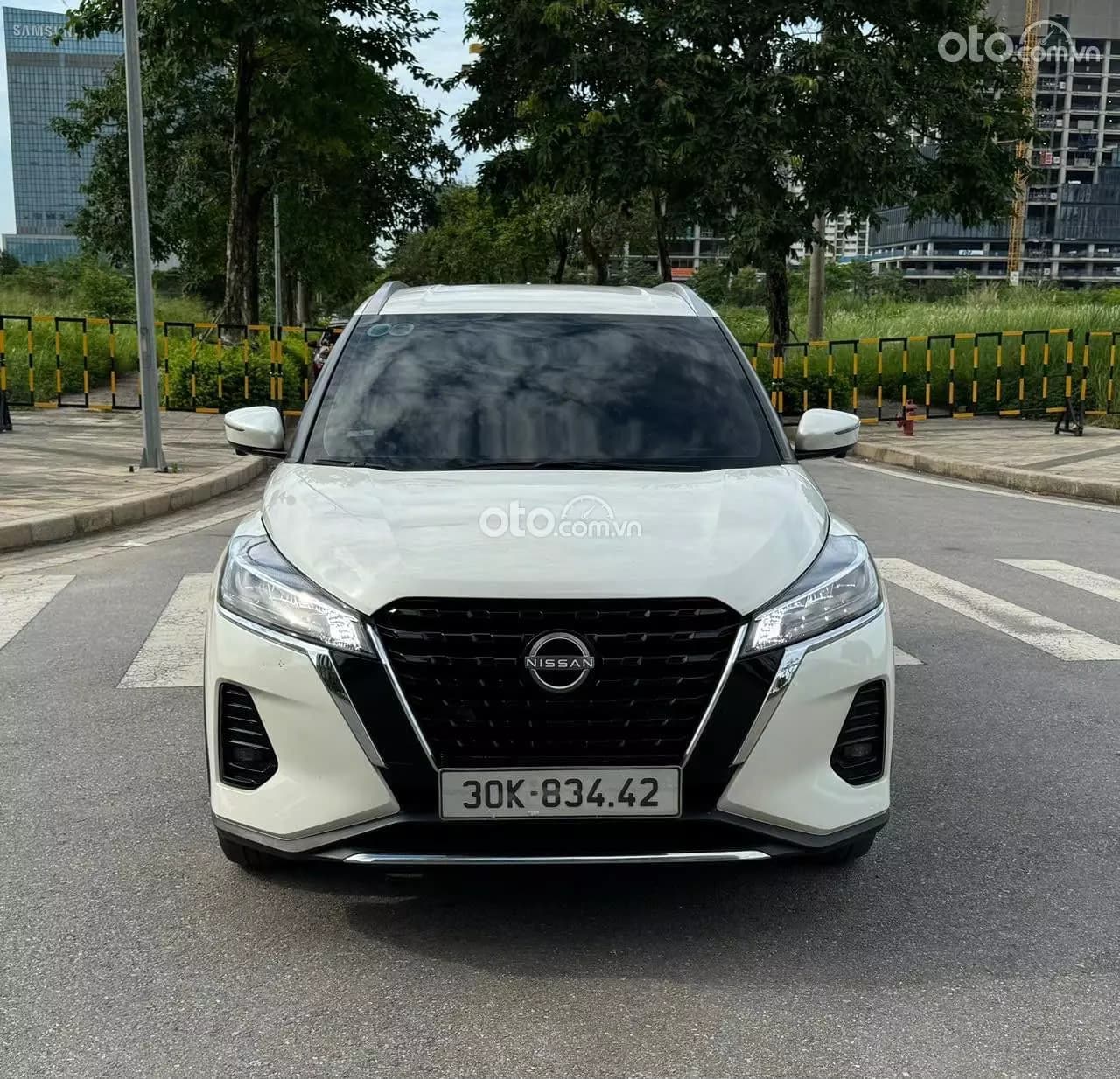 2023 Nissan Kicks V