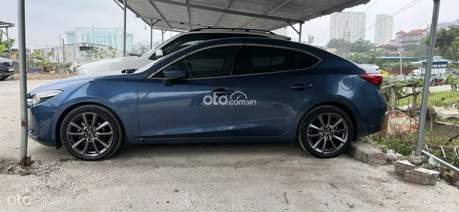 2017 Mazda 3 1.5L Sedan
