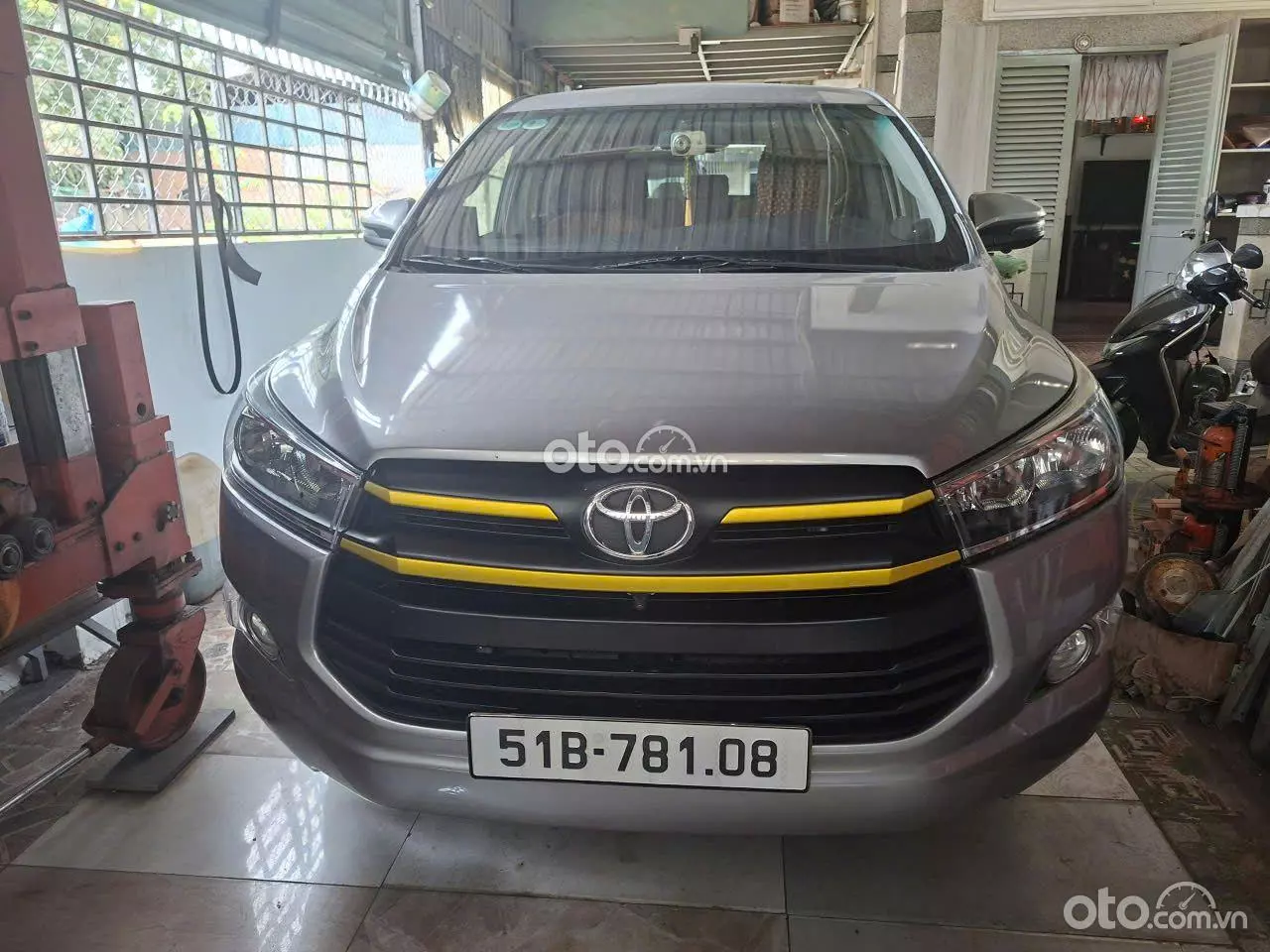 2018 Toyota Innova 2.0E