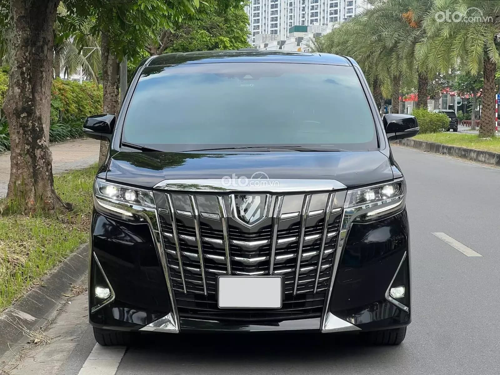 2022 Toyota Alphard Executive Lounge