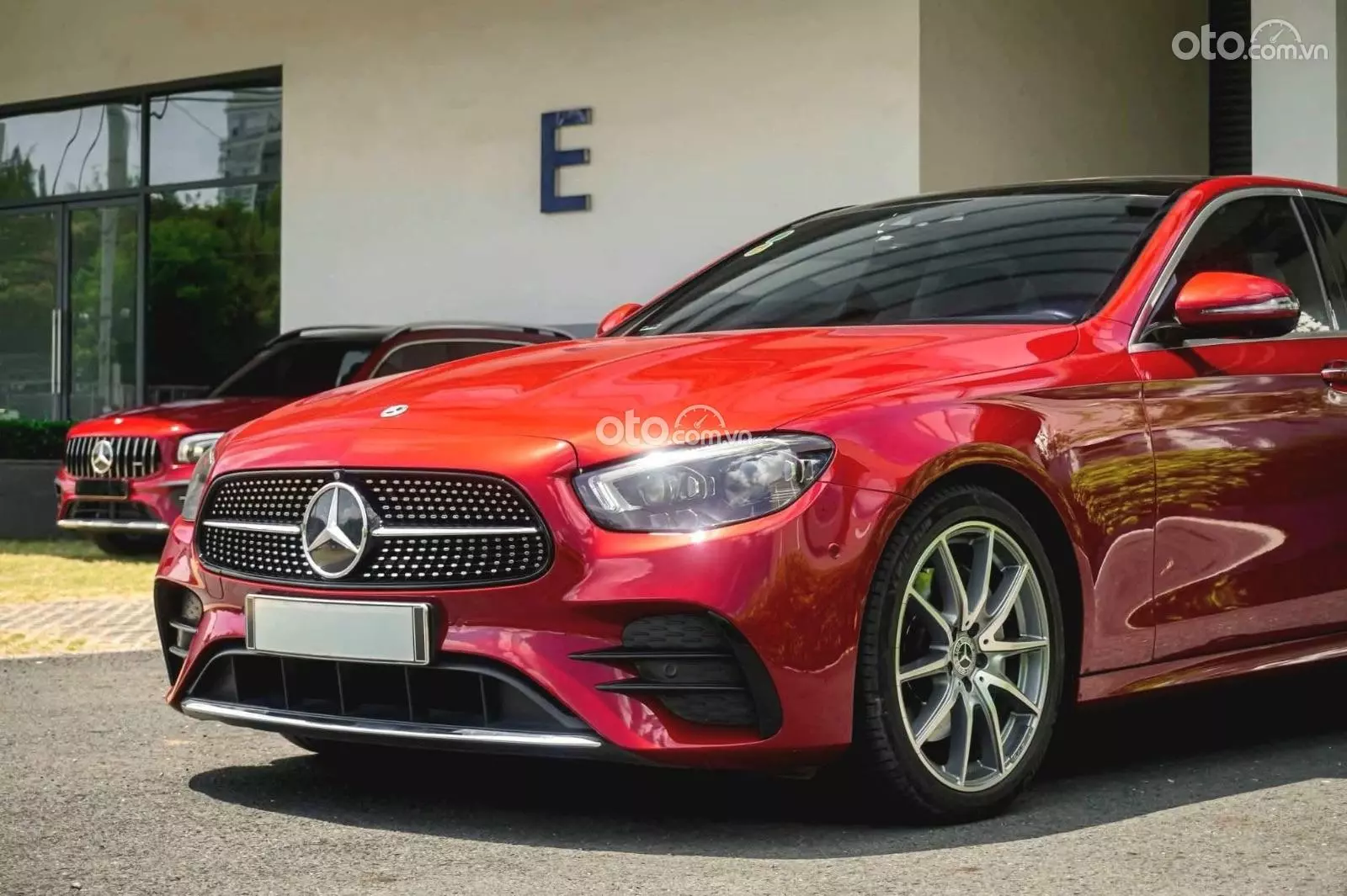 2022 Mercedes-Benz E300 AMG V1