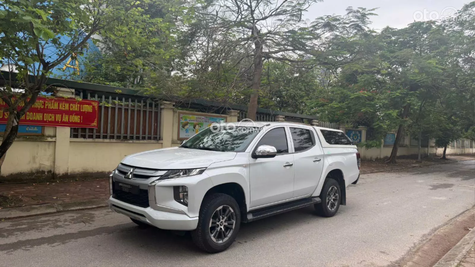 2023 Mitsubishi Triton 4×2 AT