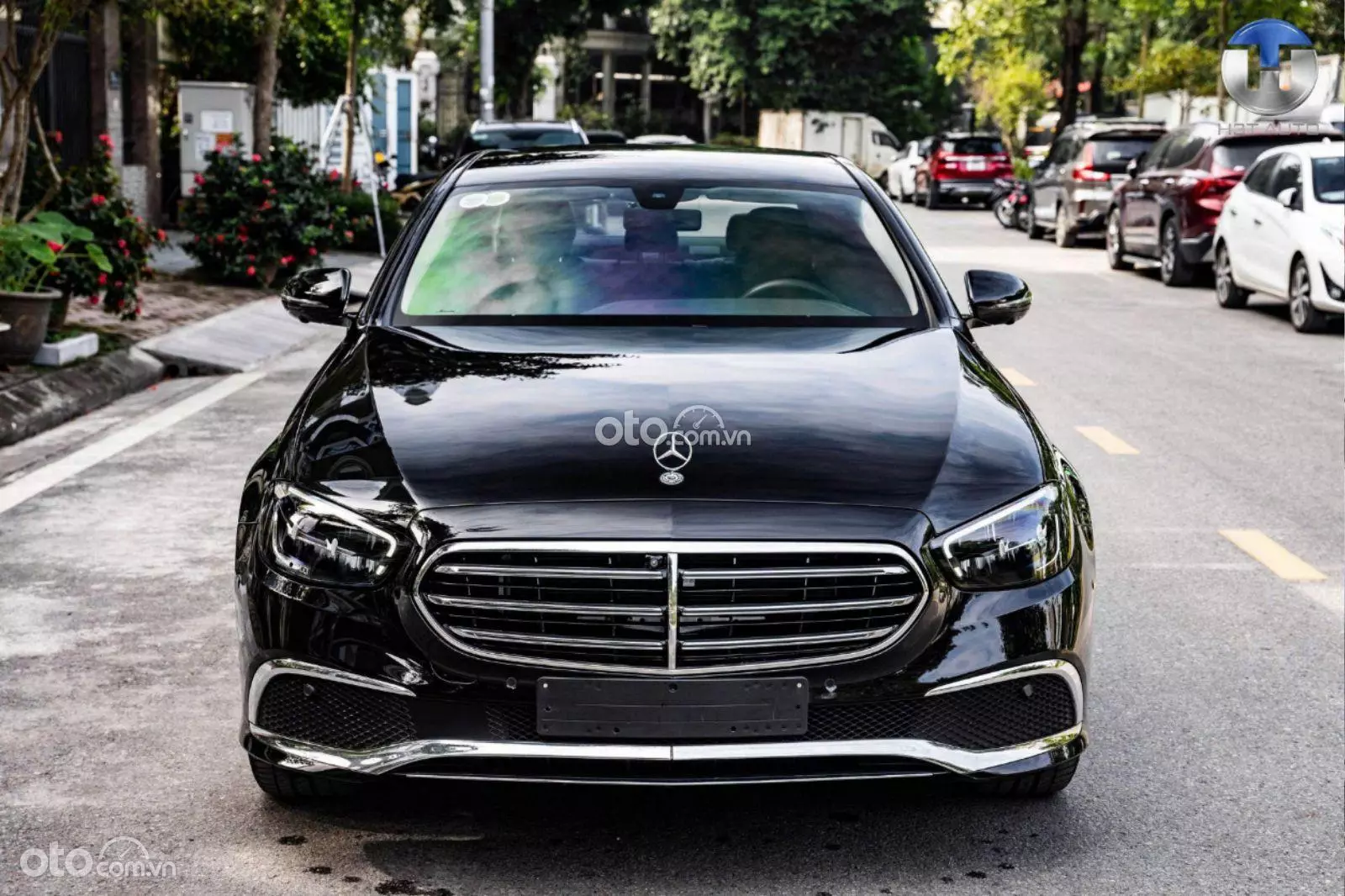 2011 Mercedes-Benz E200 Exclusive