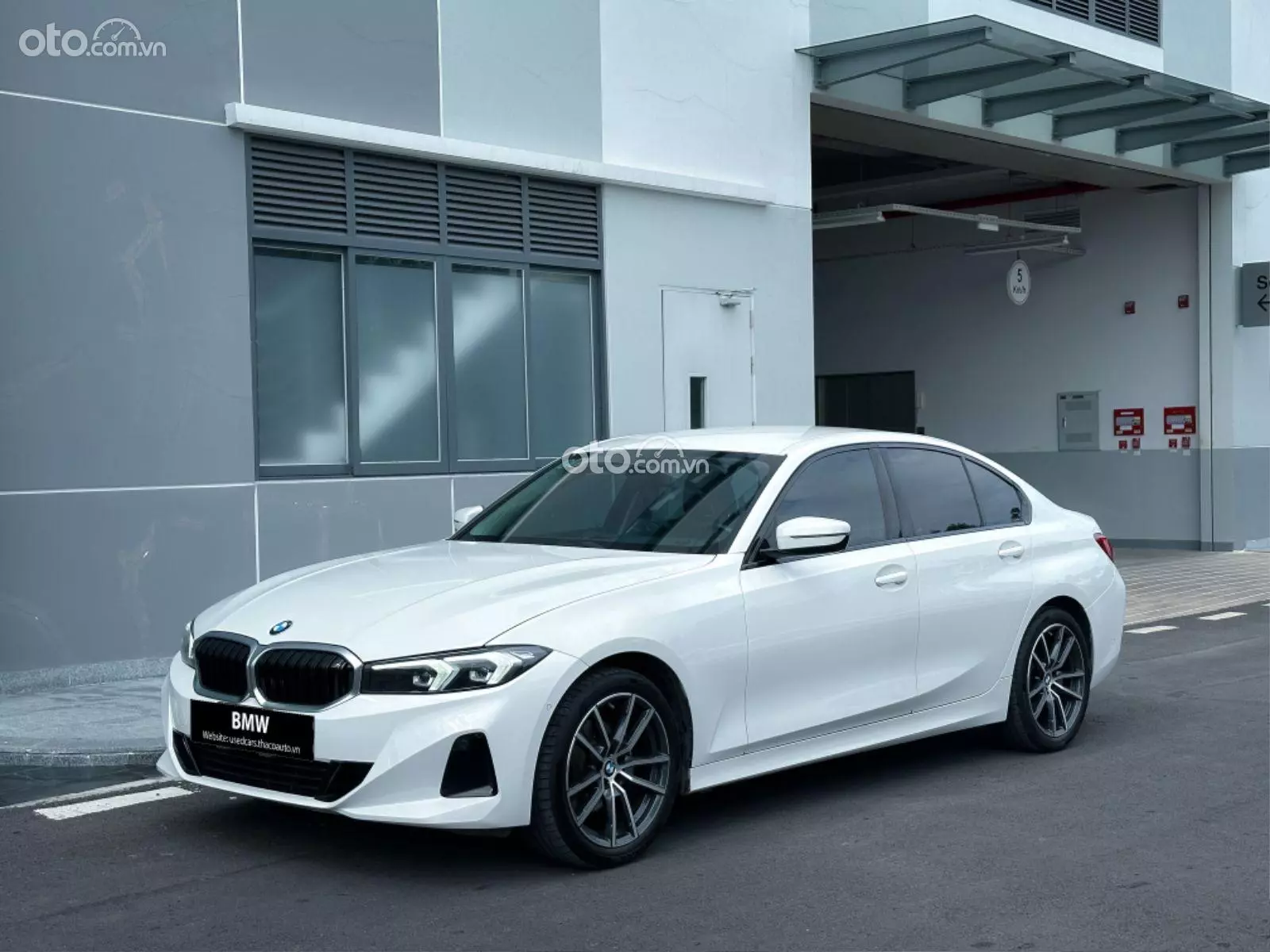 2024 BMW 320i Sport Line