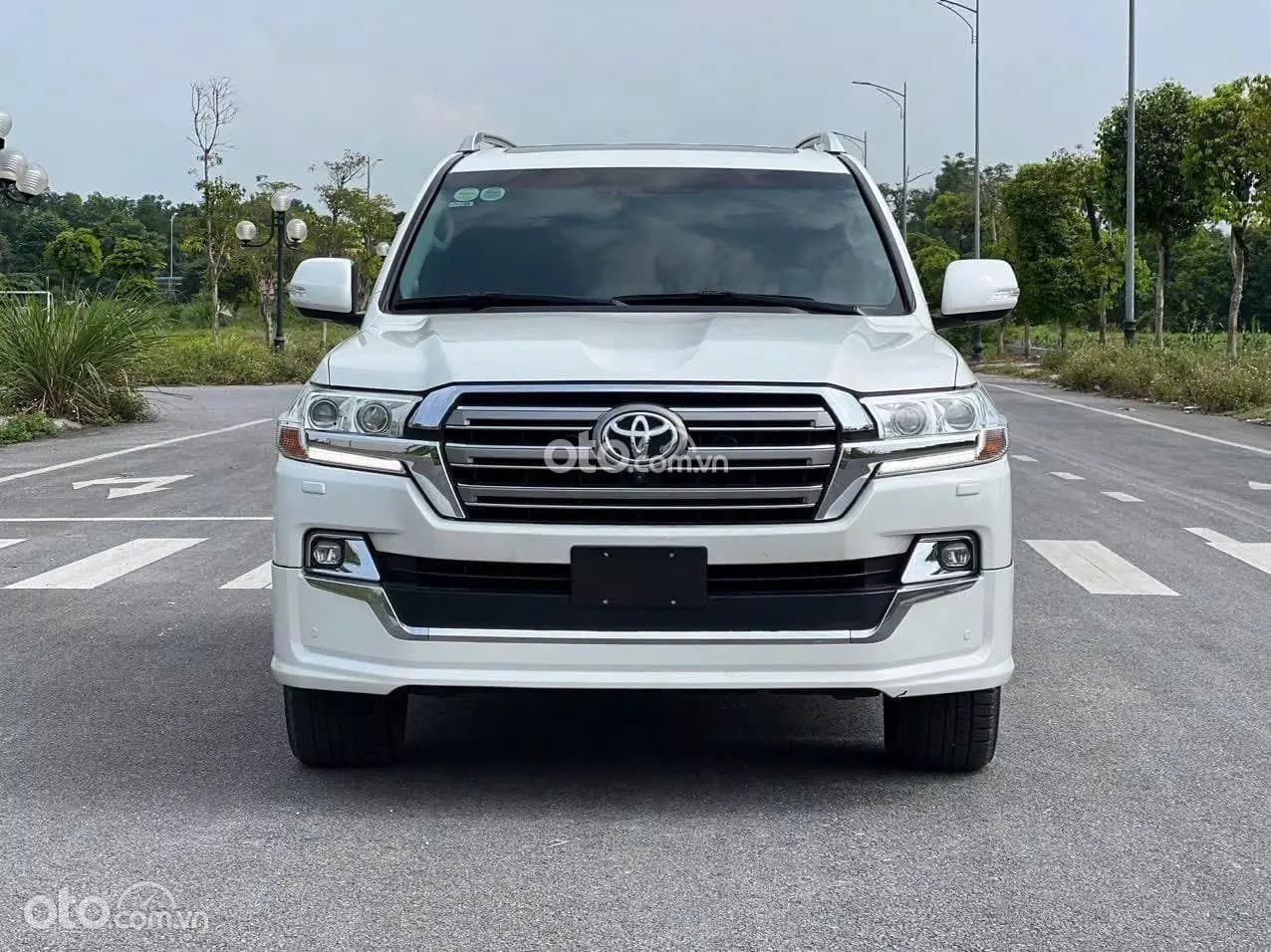 2020 Toyota Land Cruiser