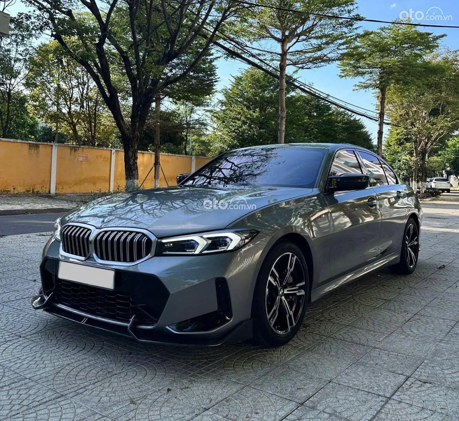 2025 BMW 330i M Sport