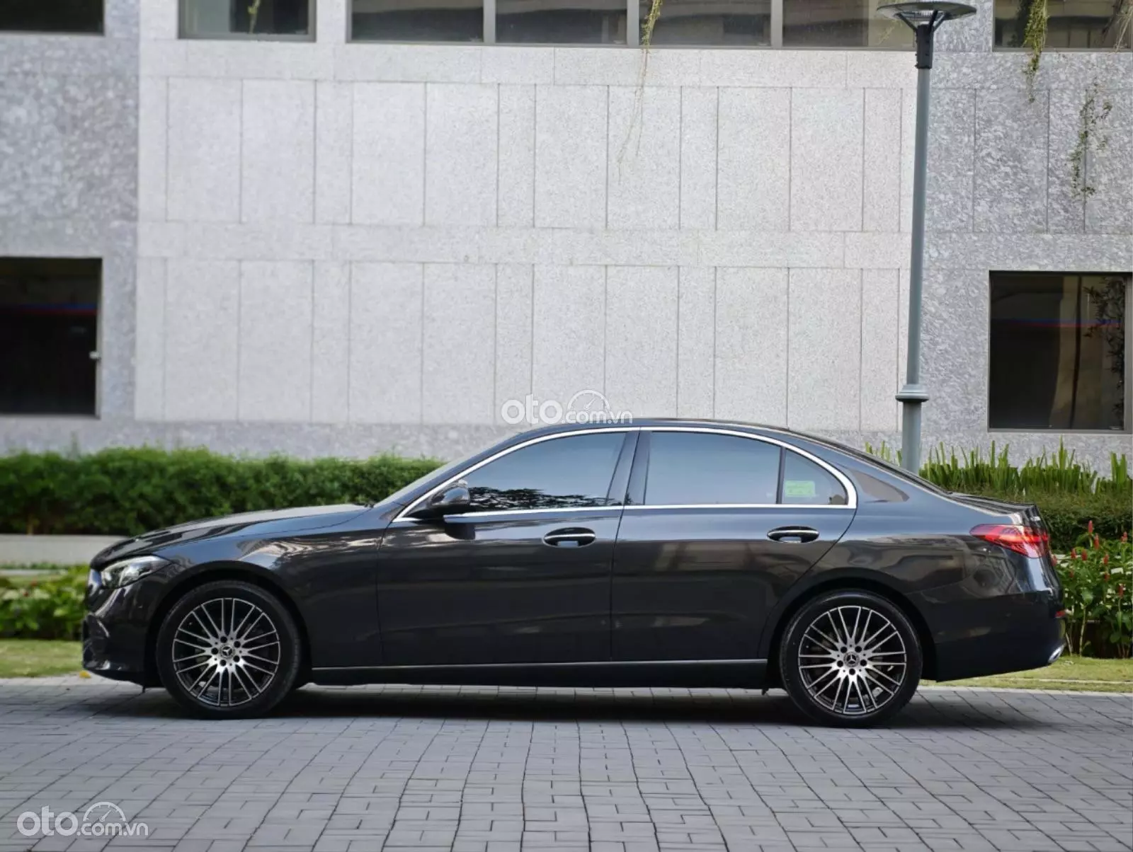 2022 Mercedes-Benz C200 Avantgarde Plus
