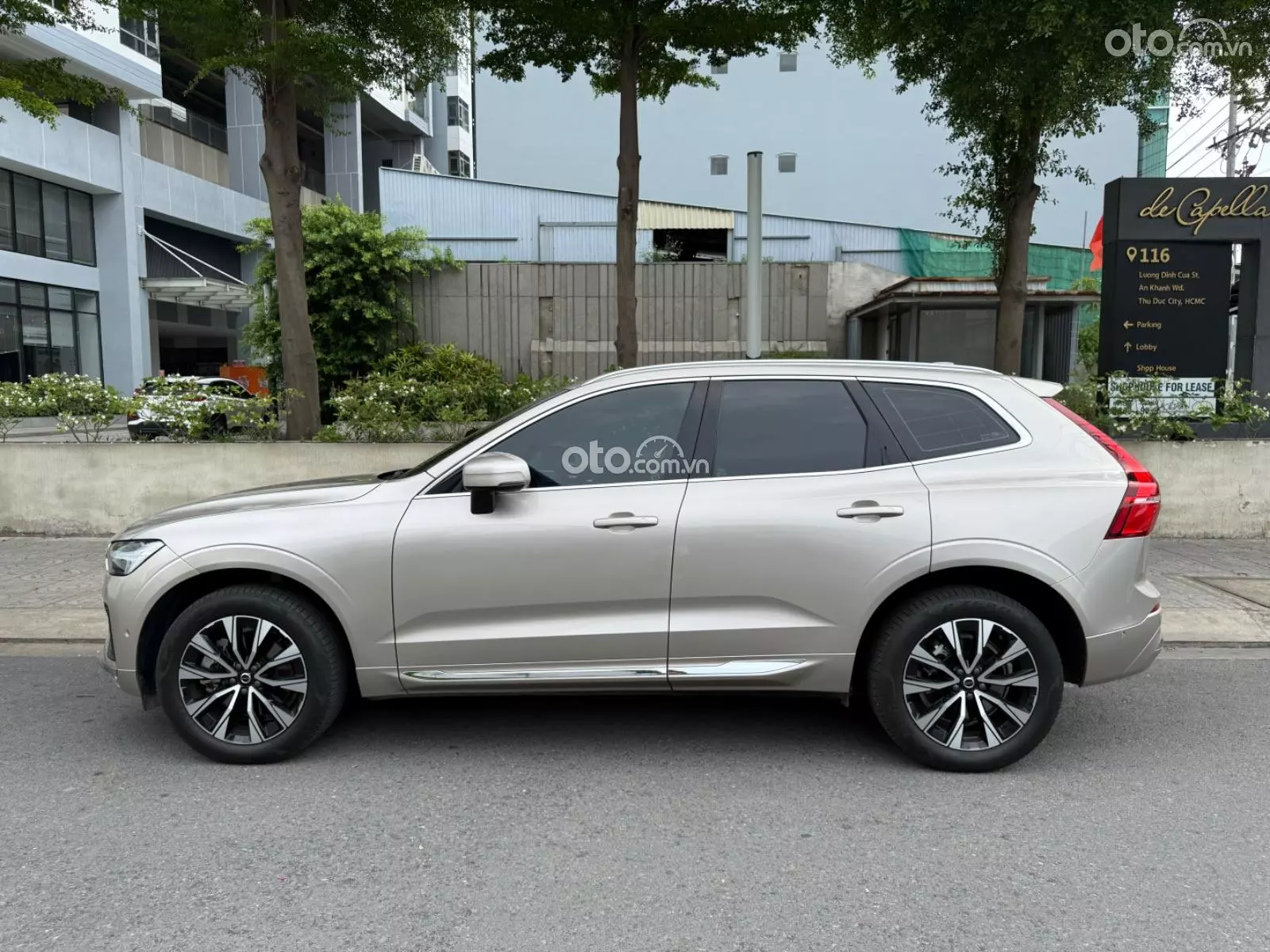 2023 Volvo XC60 B6 AWD Inscription