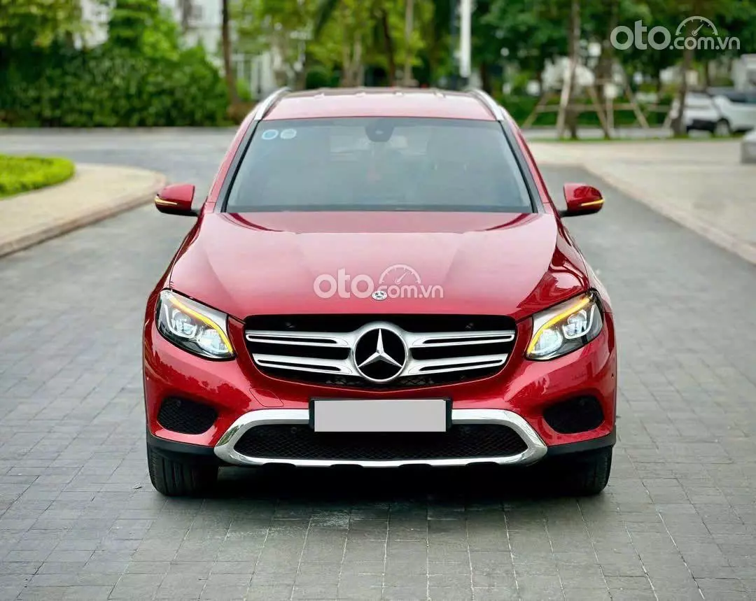 2018 Mercedes-Benz GLC 200 4Matic - Image 1