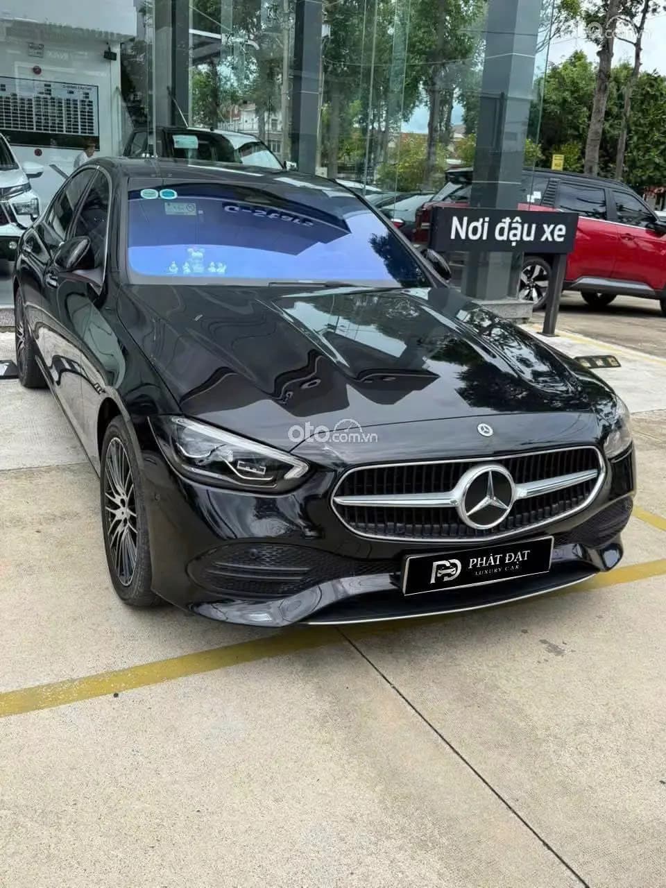 2022 Mercedes-Benz C200 Avantgarde Plus - Image 1