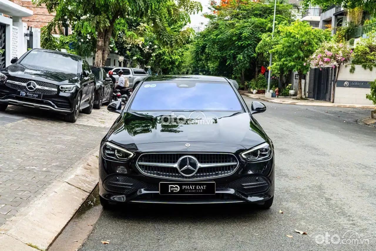 2022 Mercedes-Benz C200 Avantgarde Plus