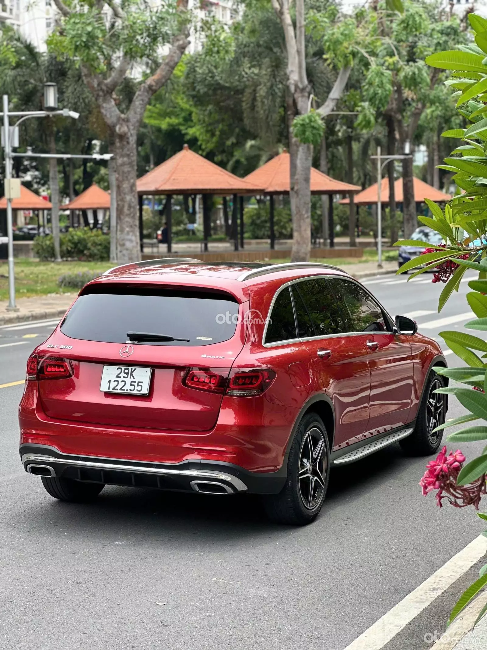 2021 Mercedes-Benz GLC 300 4Matic - ảnh nhỏ 6