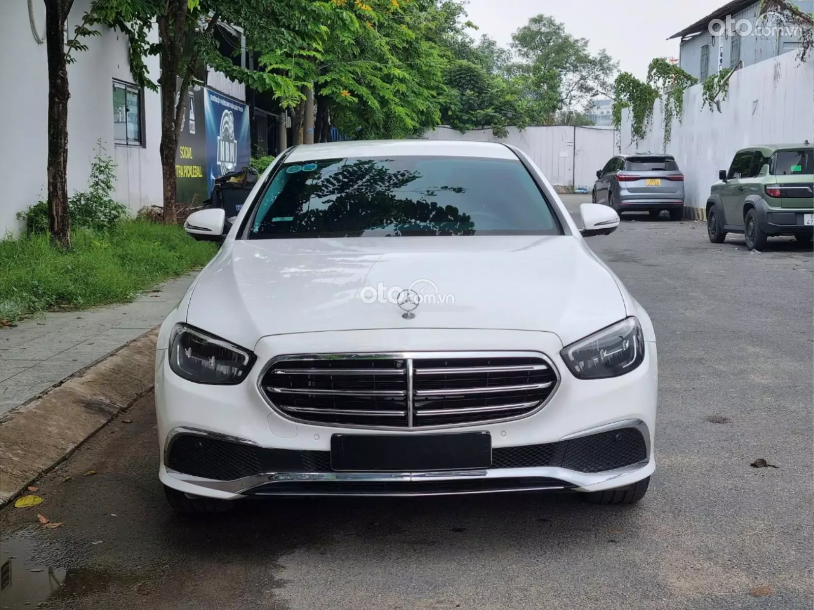 2022 Mercedes-Benz E200
