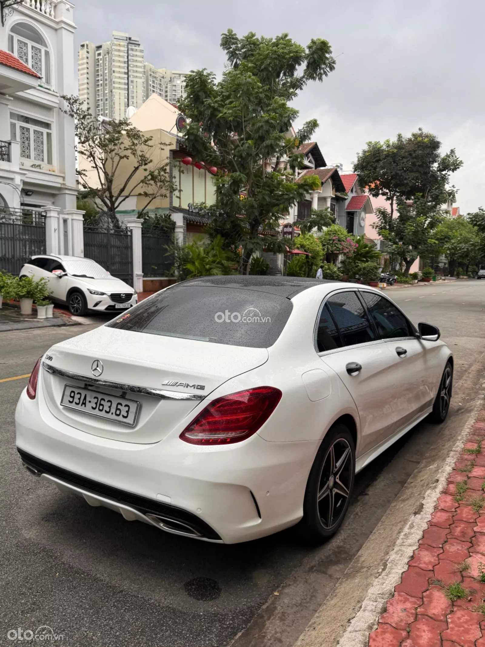 2016 Mercedes-Benz C300 AMG