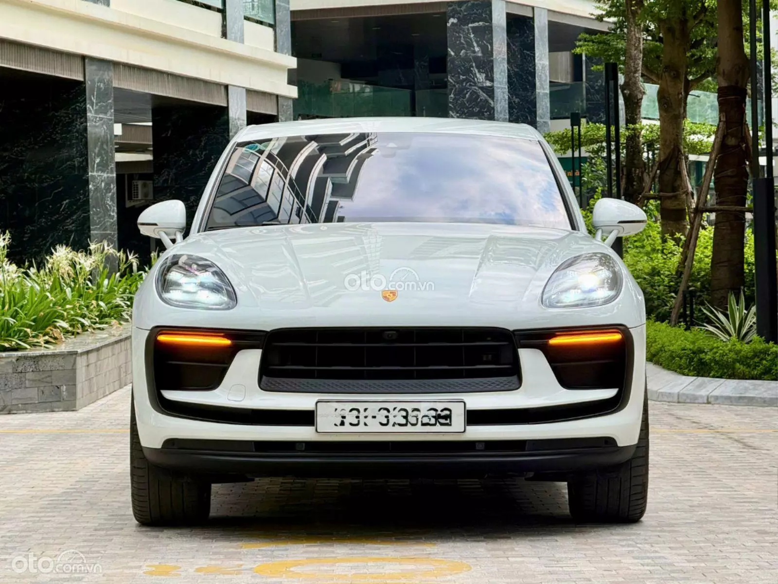 2023 Porsche Macan S