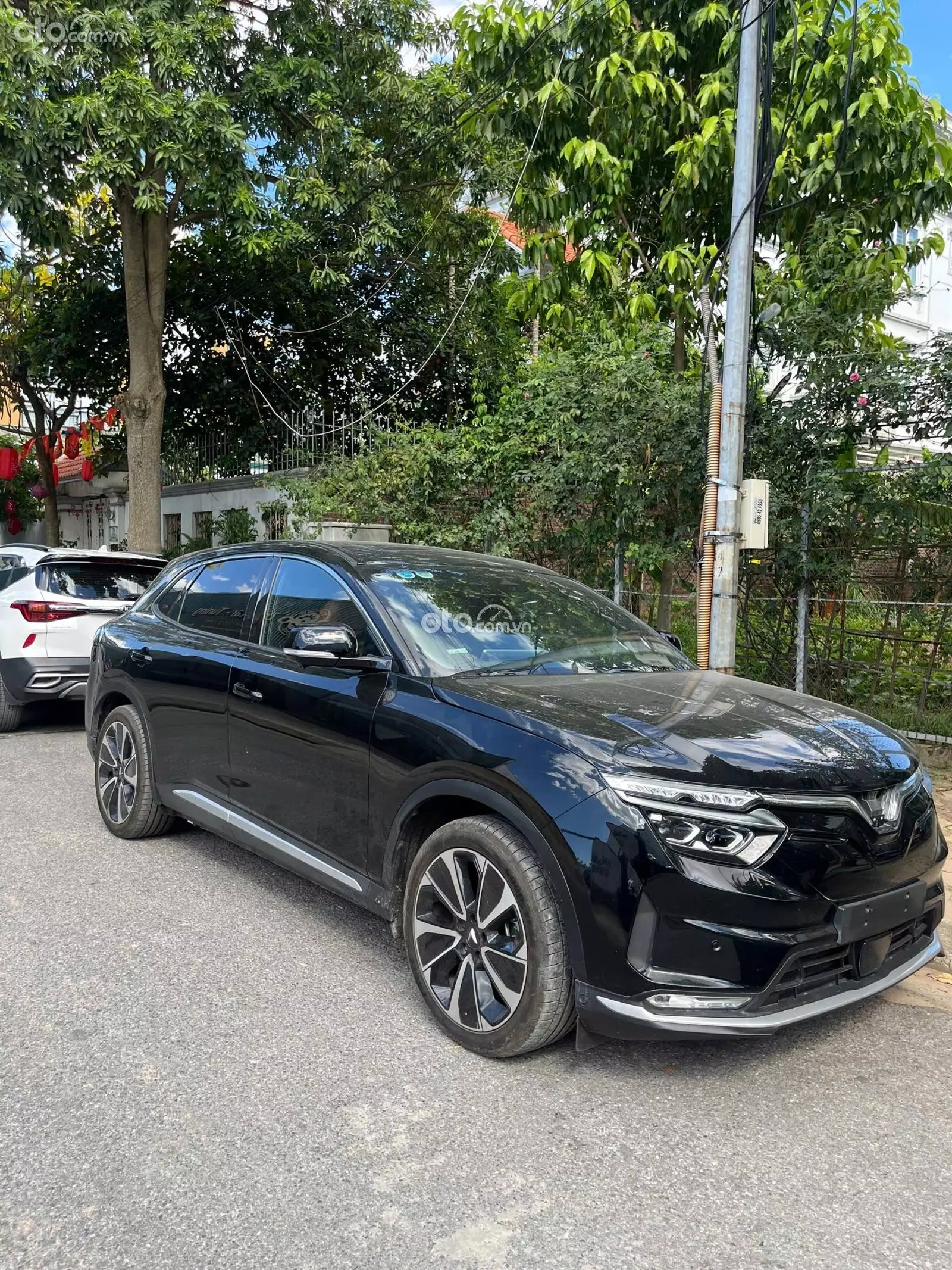 2023 VinFast VF8 Plus